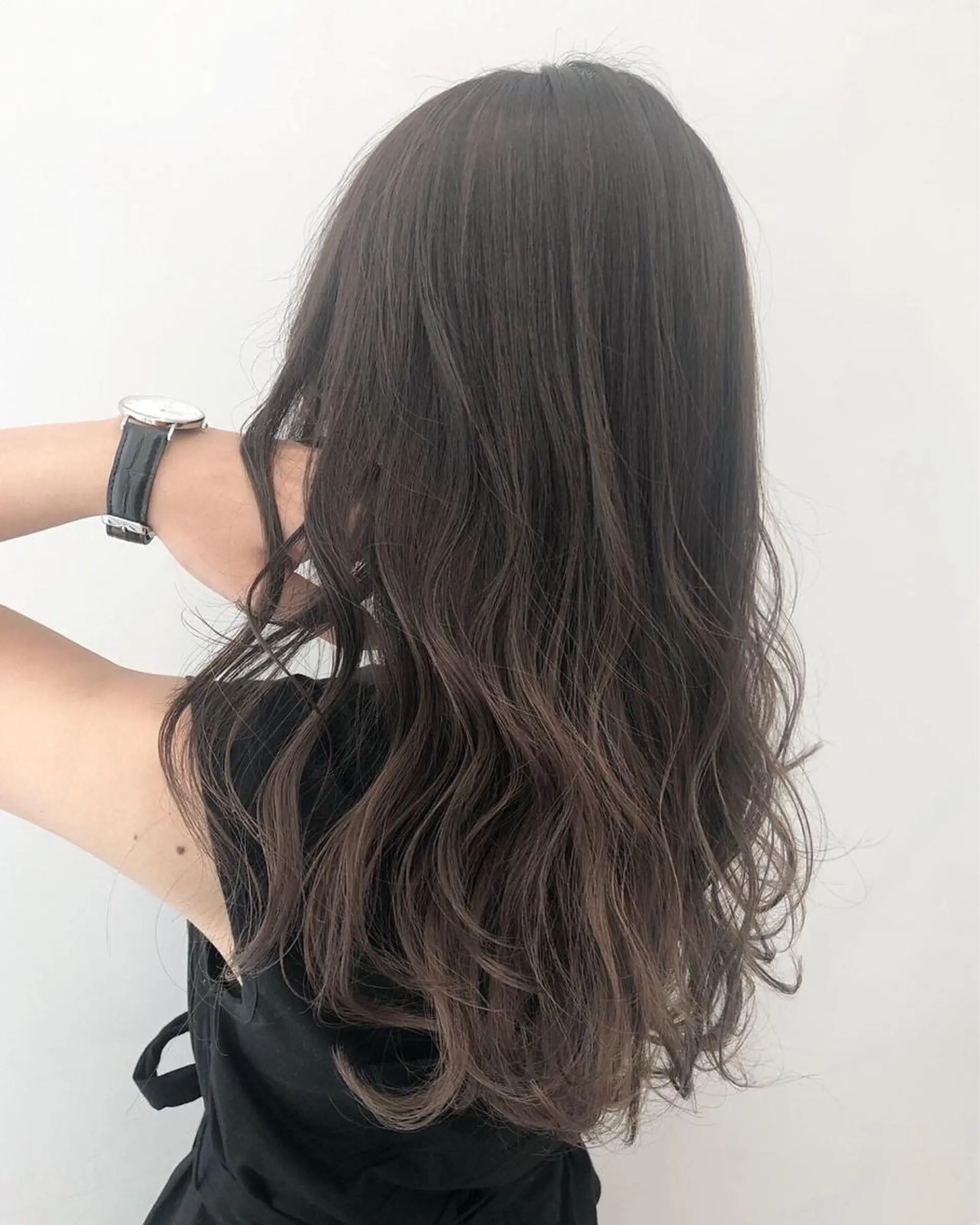 ロング カラー ヘアアレンジ 【公式】amble luxe池袋東口🩷のヘアスタイル