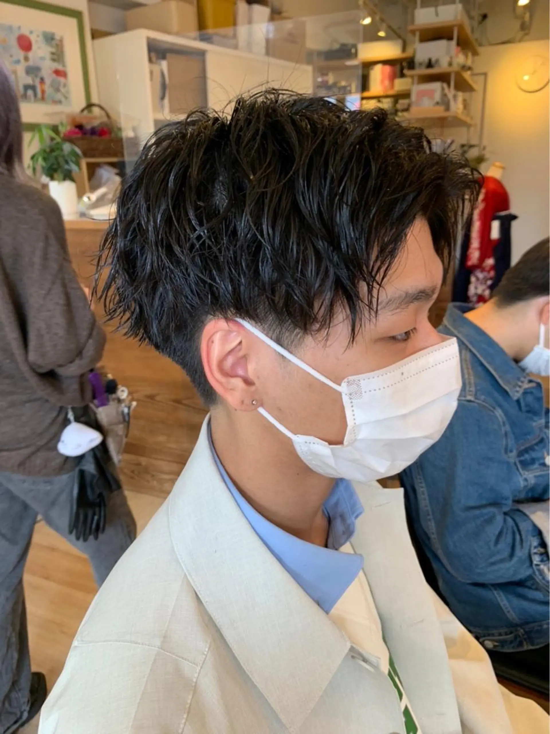 ショート カラー メンズ メンズブリーチ メンズインナーカラー メンズ韓国風 マッシュ メンズパーマ 無料カットモデル/ 髪質改善/角田 龍汰のヘアスタイル