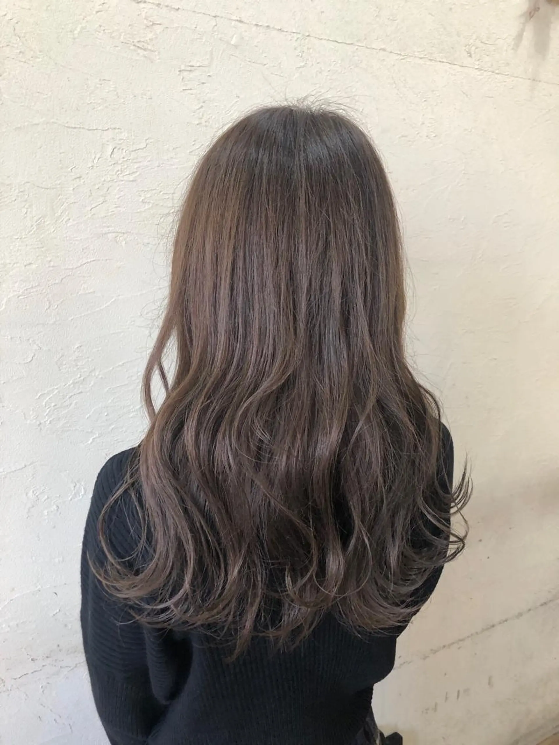 ロング カラー ベージュカラー カット ヘアカラー トリートメント ENIF ヤマグチアツコのヘアスタイル