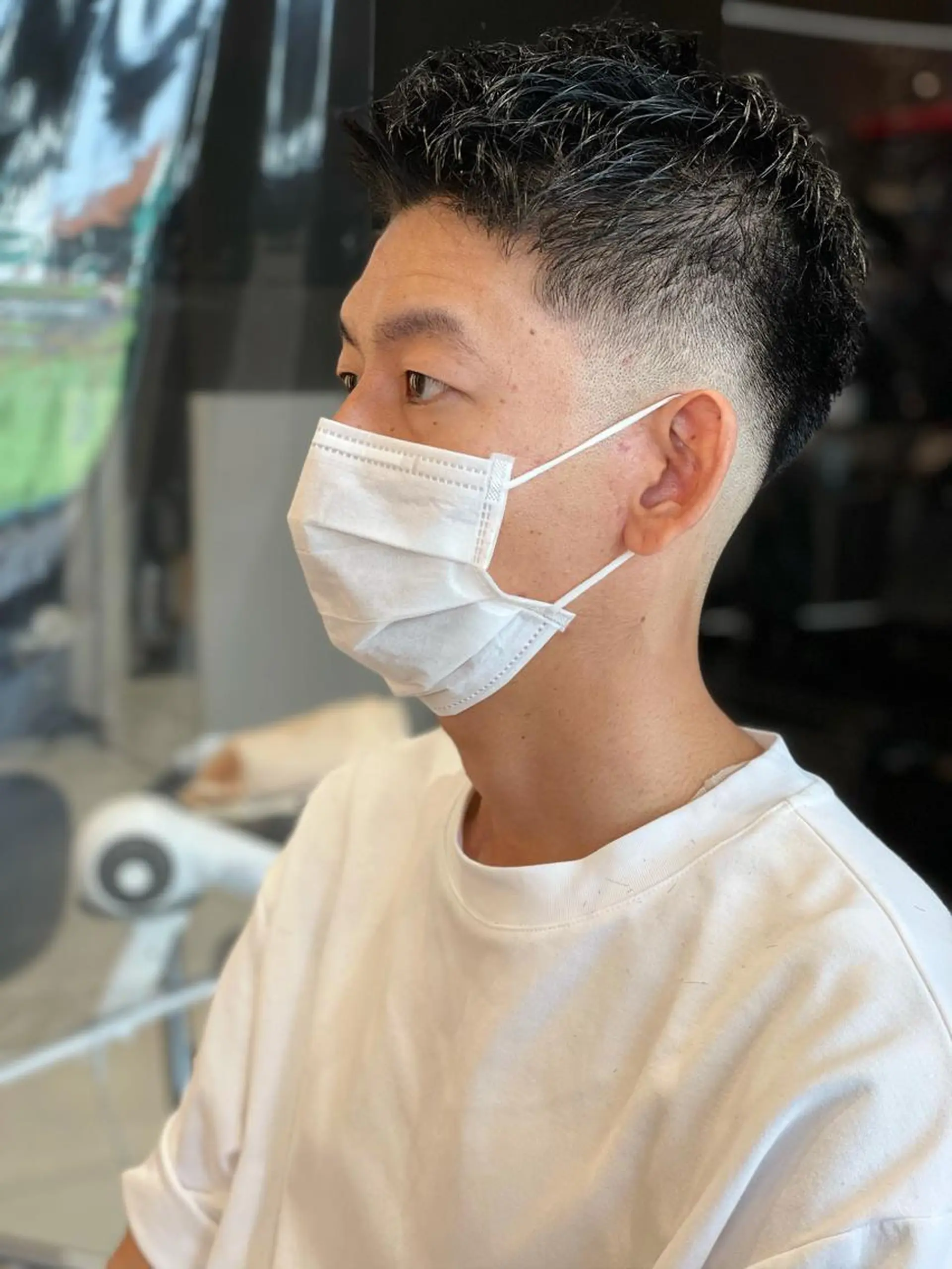 ショート メンズ フェードカット スキンフェード メンズヘア特化 崎田 成人のヘアスタイル