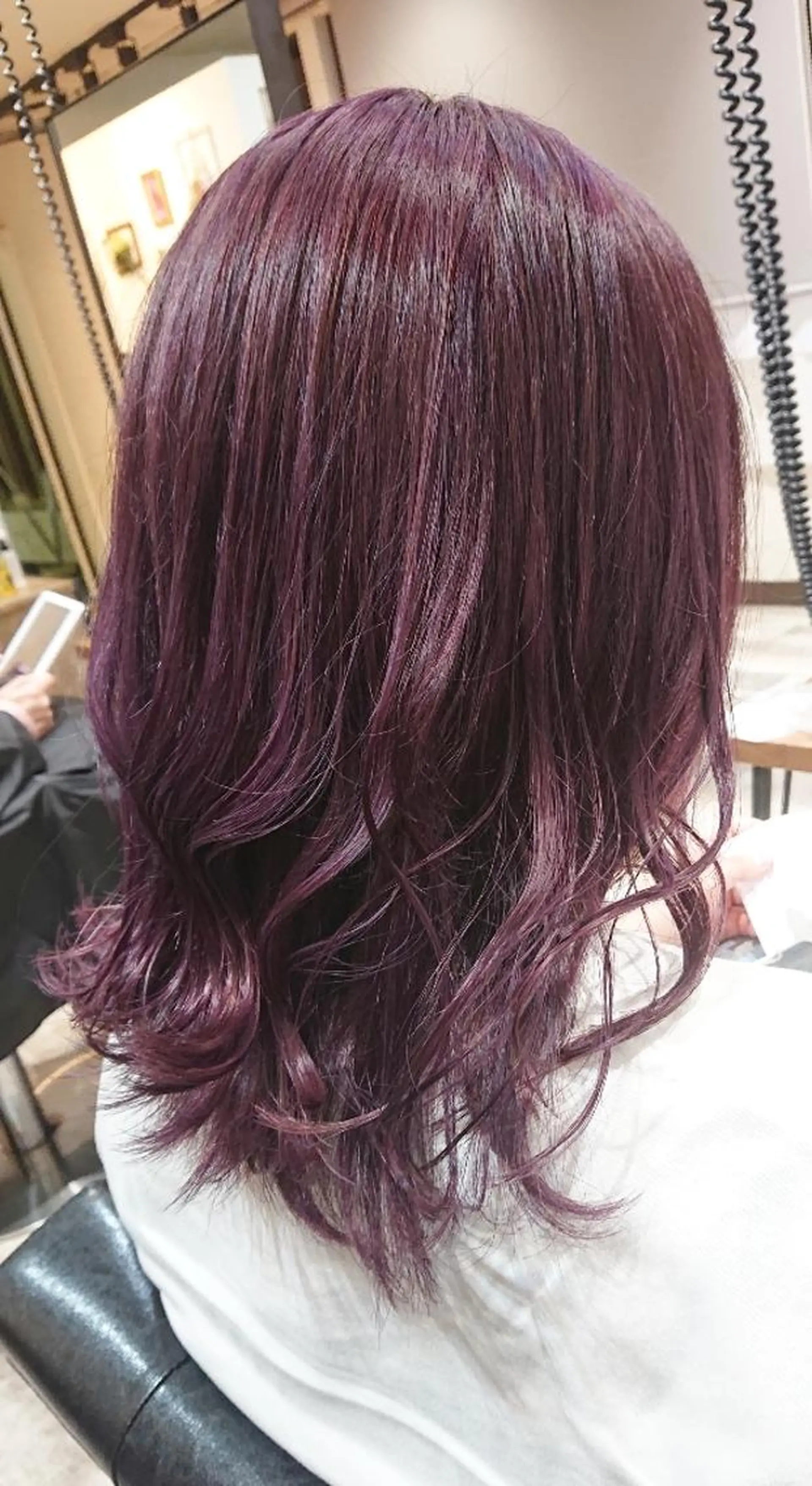 ミディアム カラー ブリーチ ラベンダーカラー 艶カラー/インナー /グラデ/大西小百合のヘアスタイル