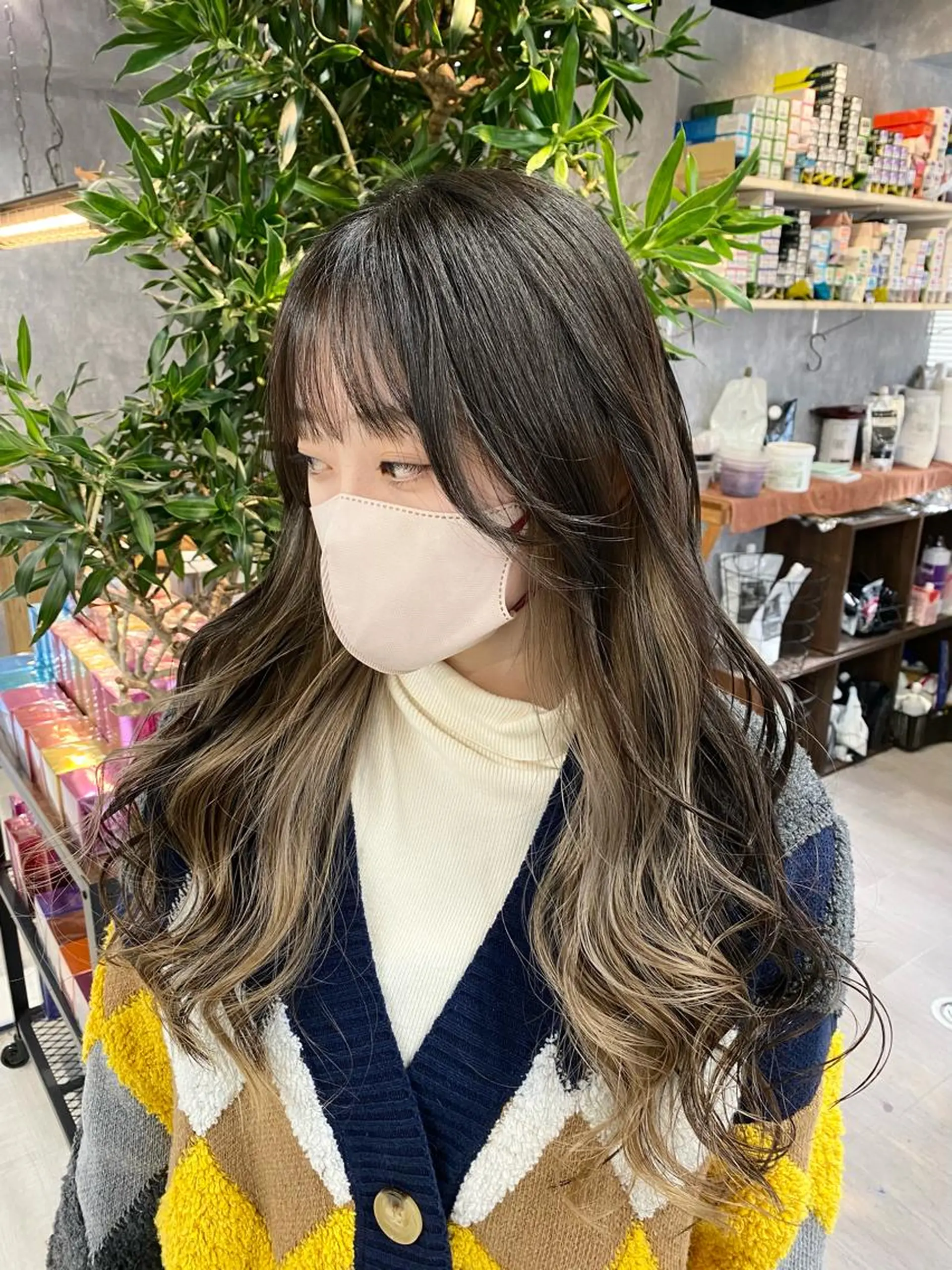 ロング アッシュ アッシュブラック ボブ 髪質改善 韓国風ヘア カット ヘアカラー トリートメント ヘアセット 【.ico】心斎橋/ ウルフ/飛田ゆうきのヘアスタイル