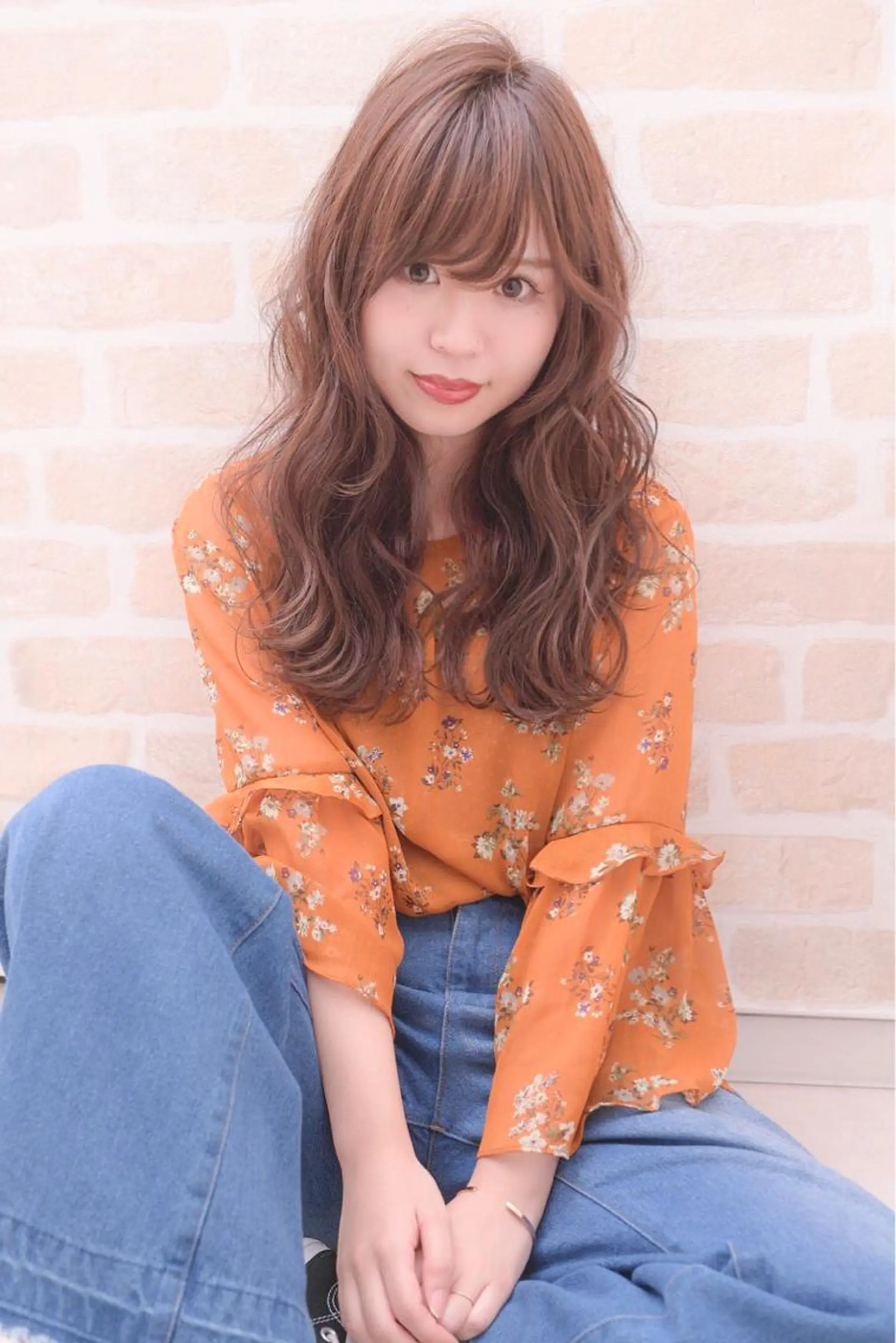 ロング 伊藤 裕貴のヘアスタイル