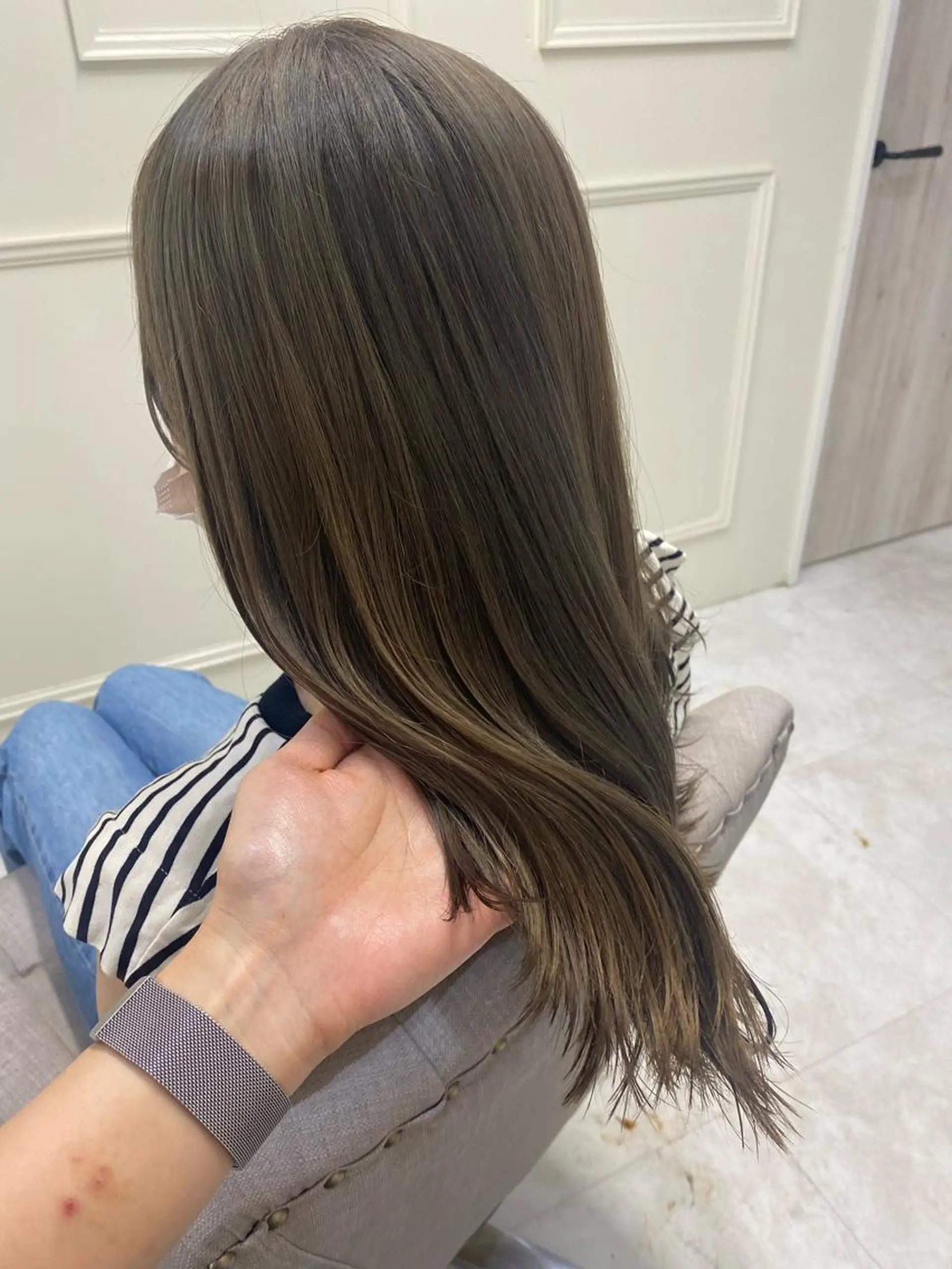 ミディアム カット ヘアカラー ココロ☀️ CLUTCH天王寺店のヘアスタイル