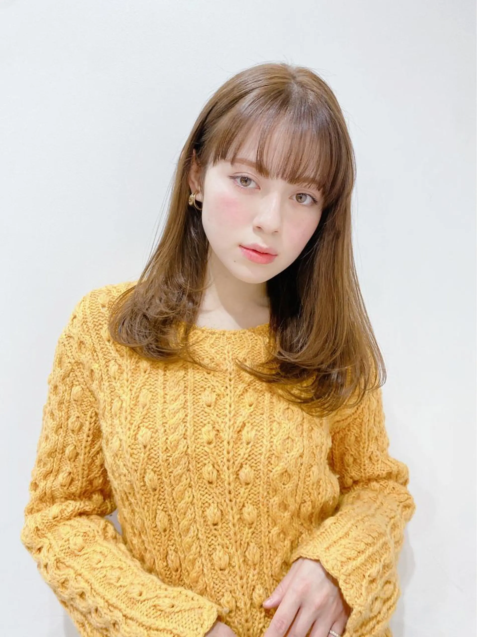 ロング 小田 桜のヘアスタイル