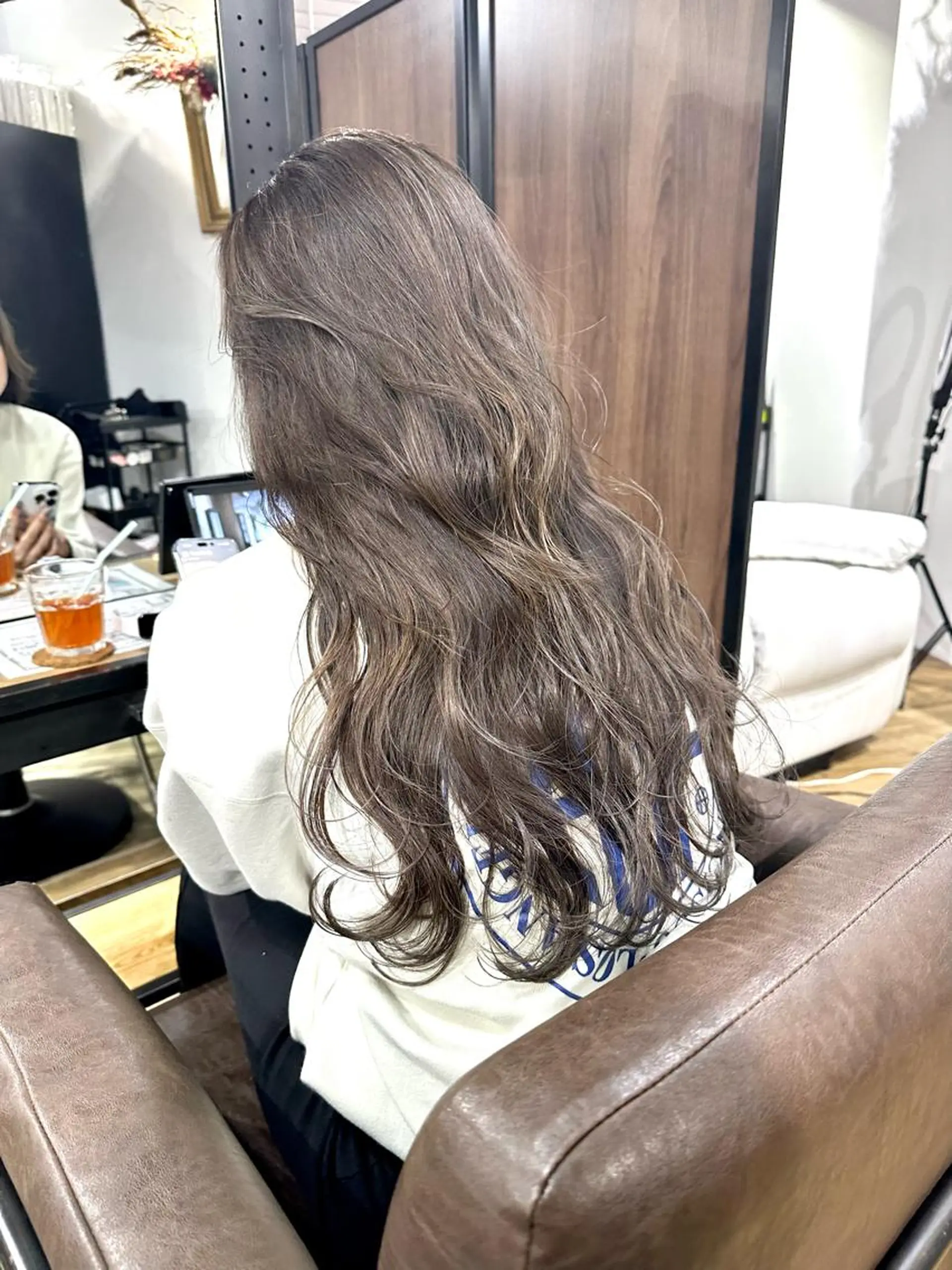ロング カラー ベージュカラー グレージュ ラベンダーカラー ラベンダーグレージュ ラベンダーグレー カット ヘアカラー トリートメント ARCANAブリーチ ダブルカラー🌟原宿のヘアスタイル
