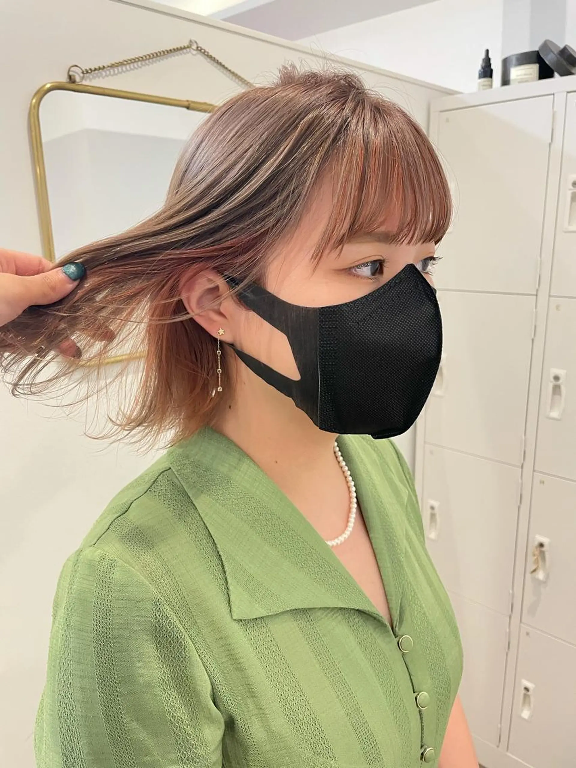ショート カラー 大迫 江梨のヘアスタイル