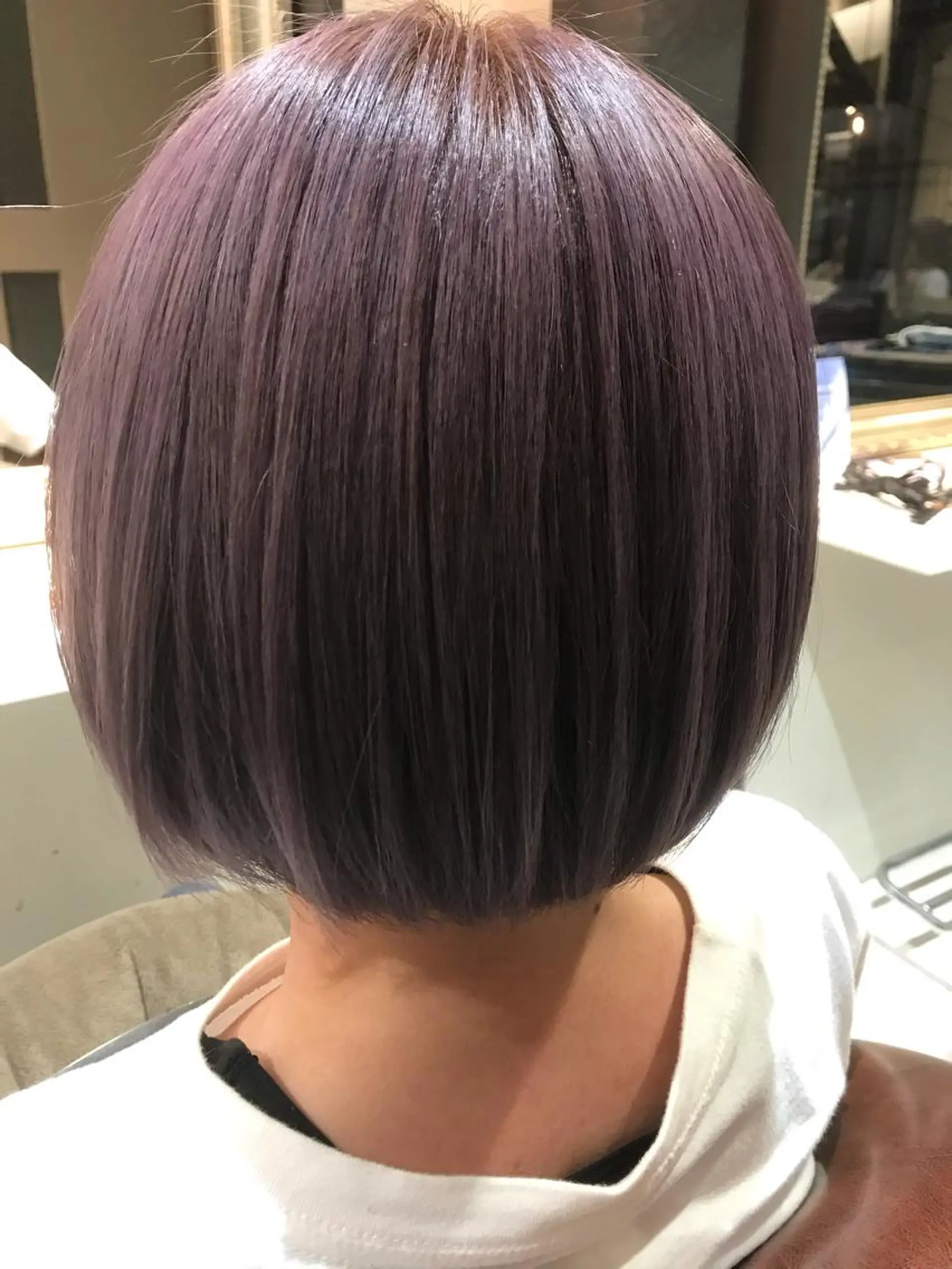 ショート カラー ヘアカラー トリートメント Avery SHINのヘアスタイル