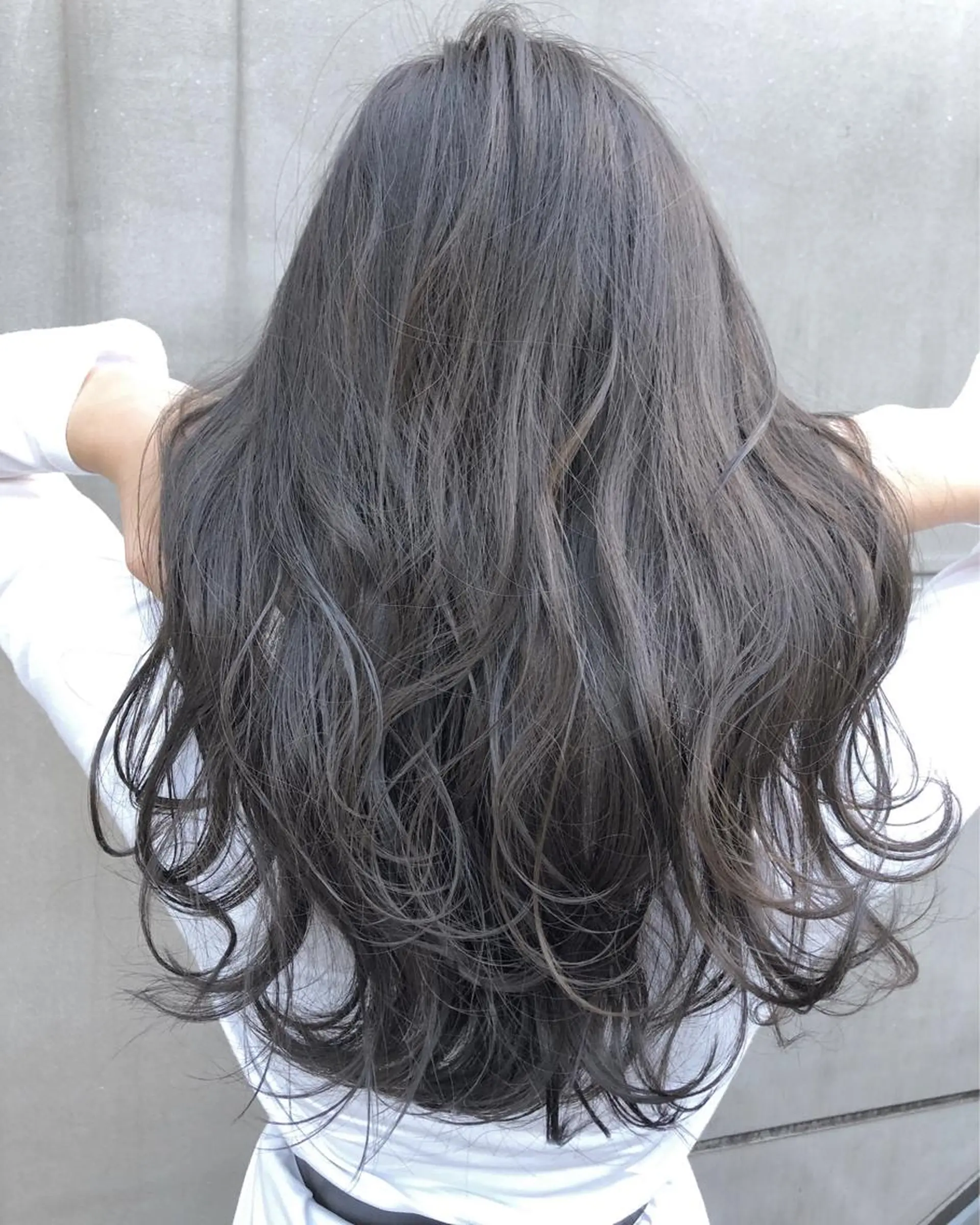 セミロング カラー 北間 寛哉のヘアスタイル