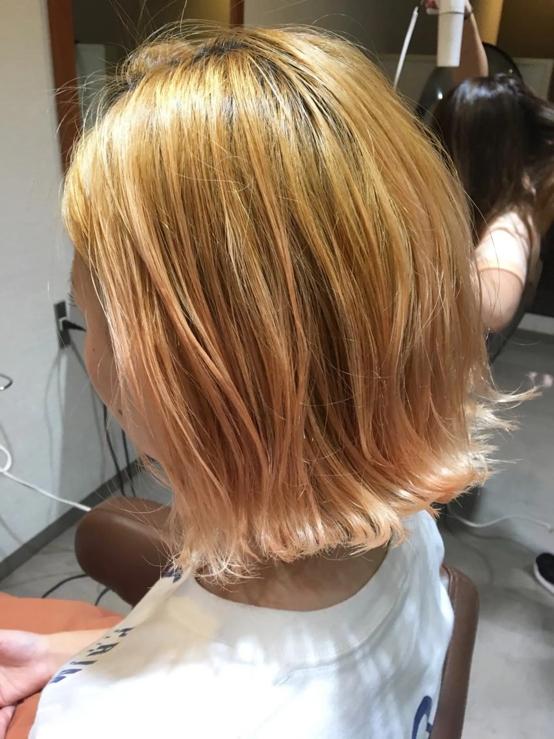 ショート カラー 蓮見  友里のヘアスタイル