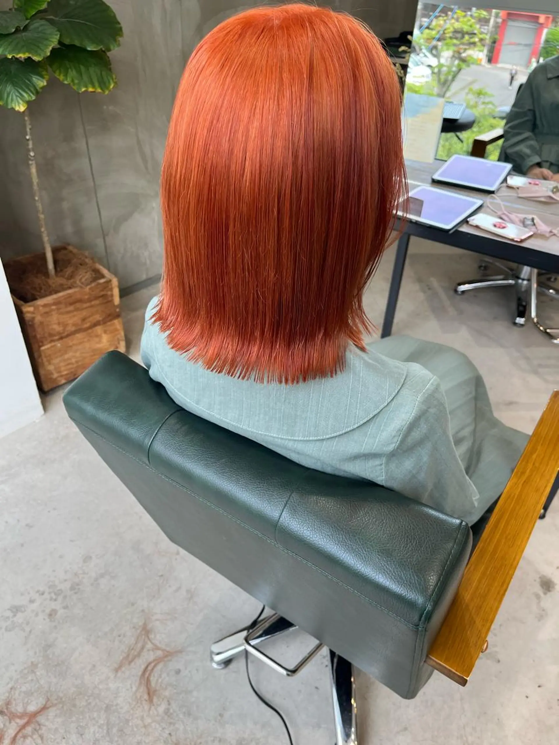 ミディアム カラー 鈴木 美紅のヘアスタイル