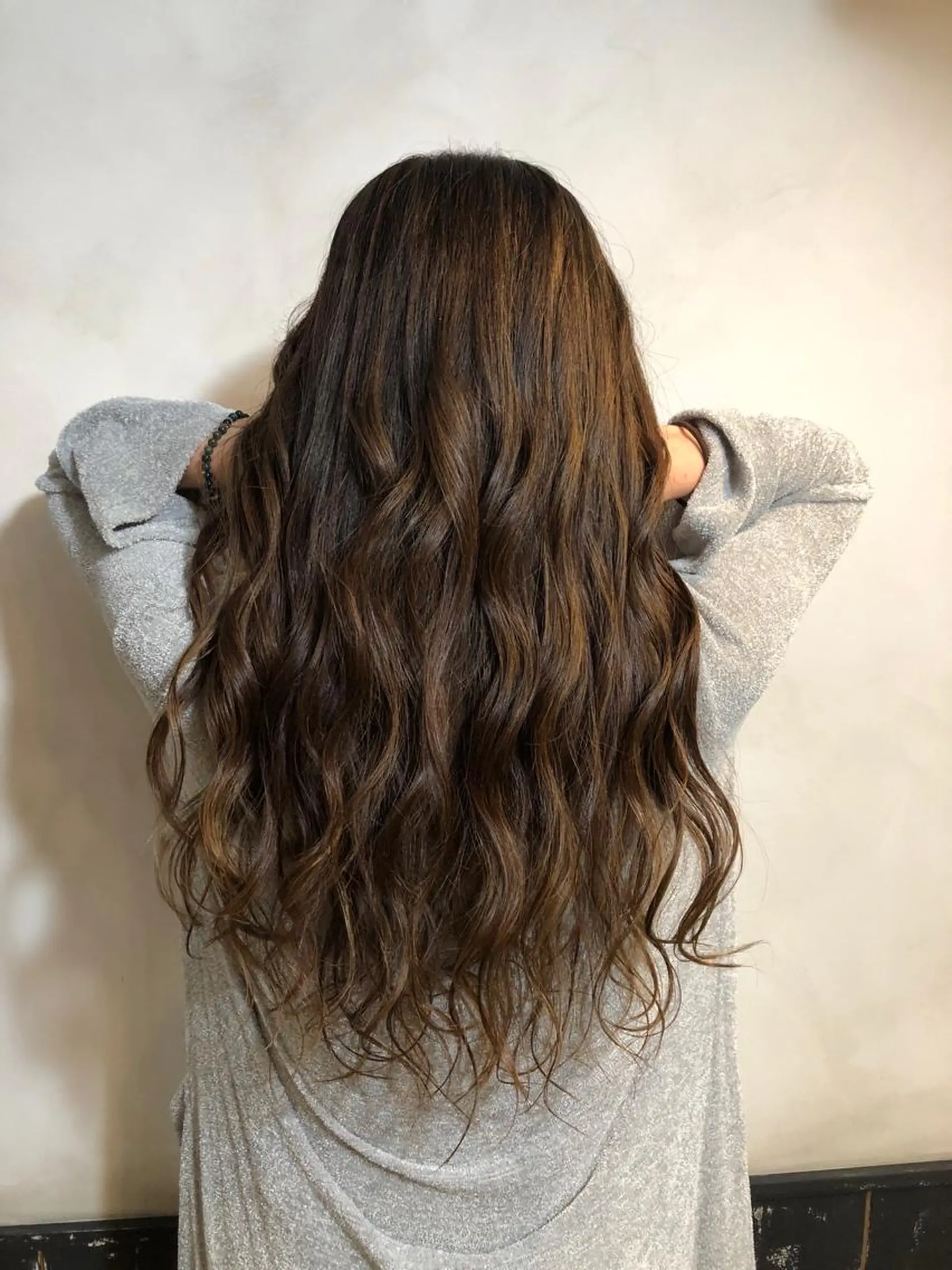 ロング カラー パーマ グレージュ AUBE HAIRazul吉祥寺所属・綺麗な髪質にしたい方 限定🌈清水 祥のヘアスタイル