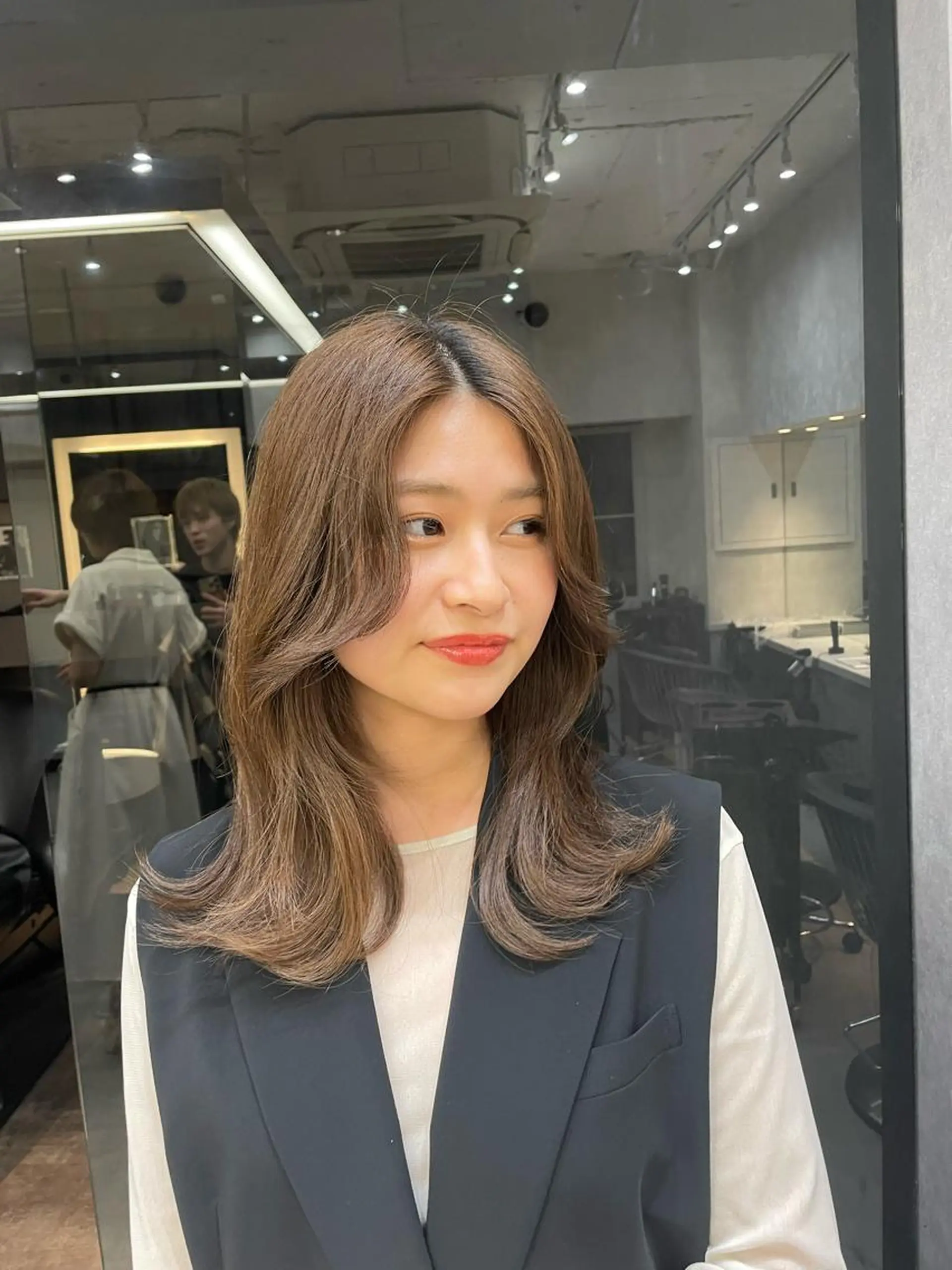 ミディアム 池袋/韓国/レイヤー 髪質改善/村上けいとのヘアスタイル