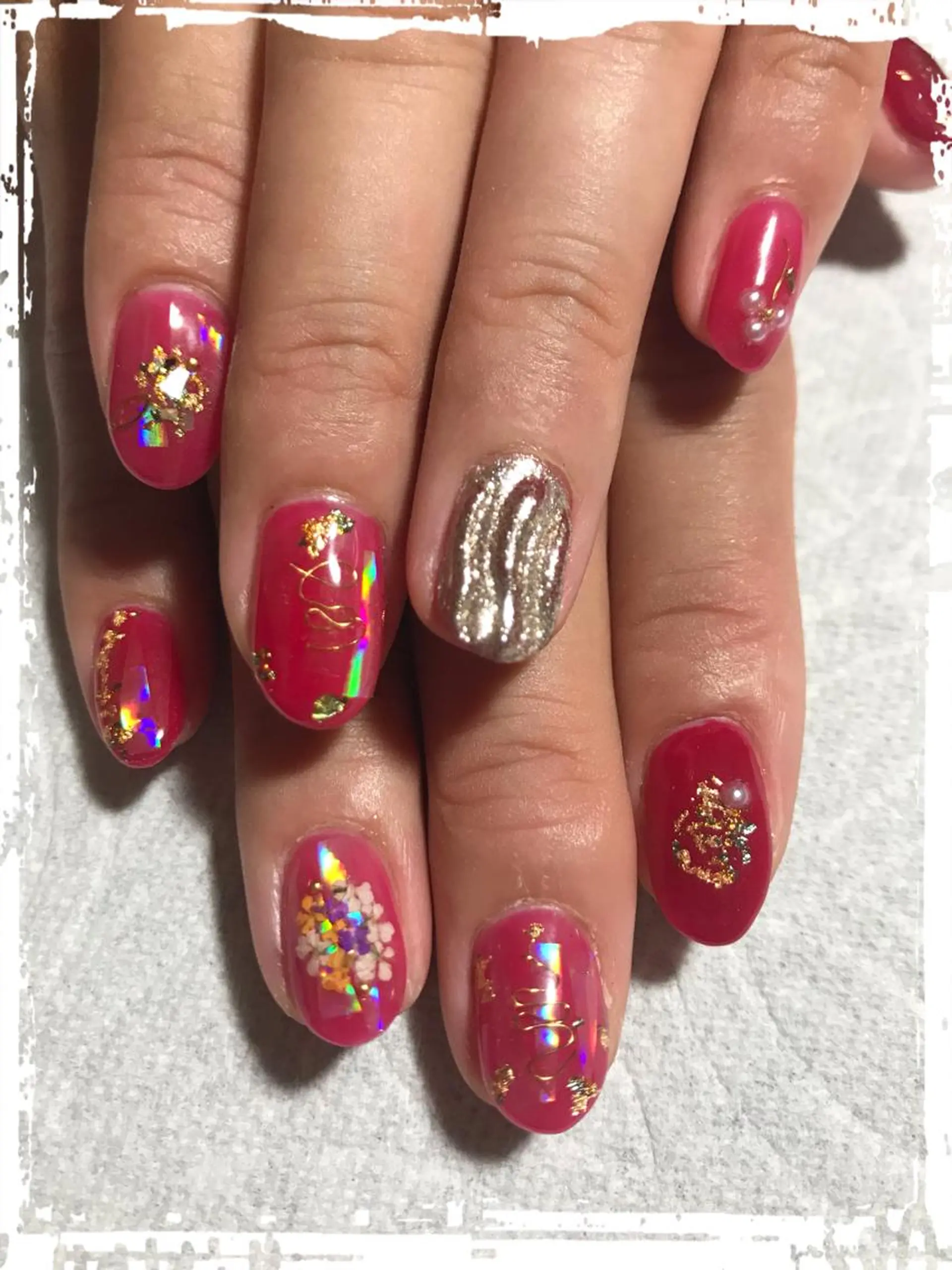 ネイル ECLAT エクラ所属・寺山 千鶴のネイルデザイン