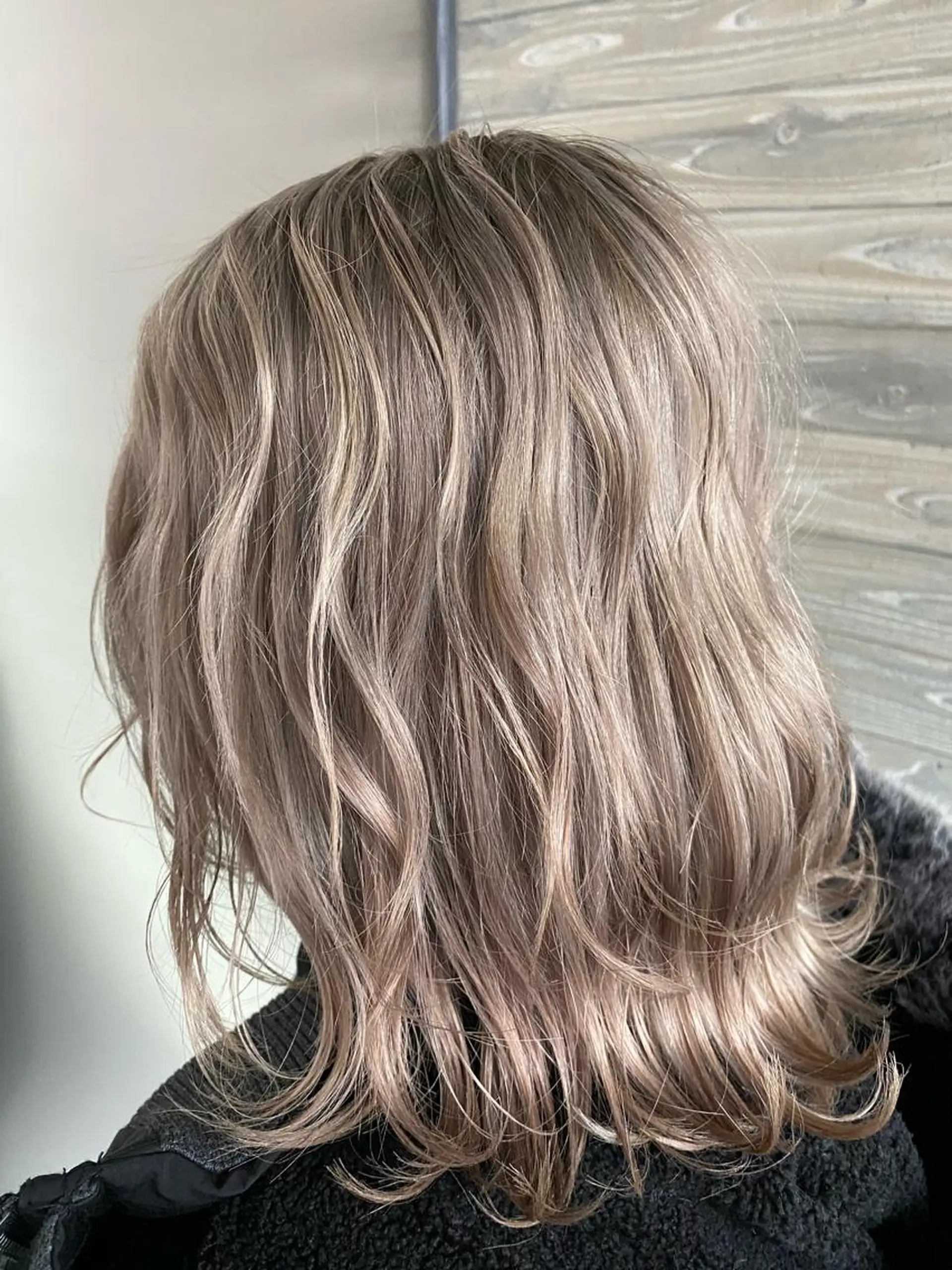 ショート カラー THINK SHOP KANTAのヘアスタイル