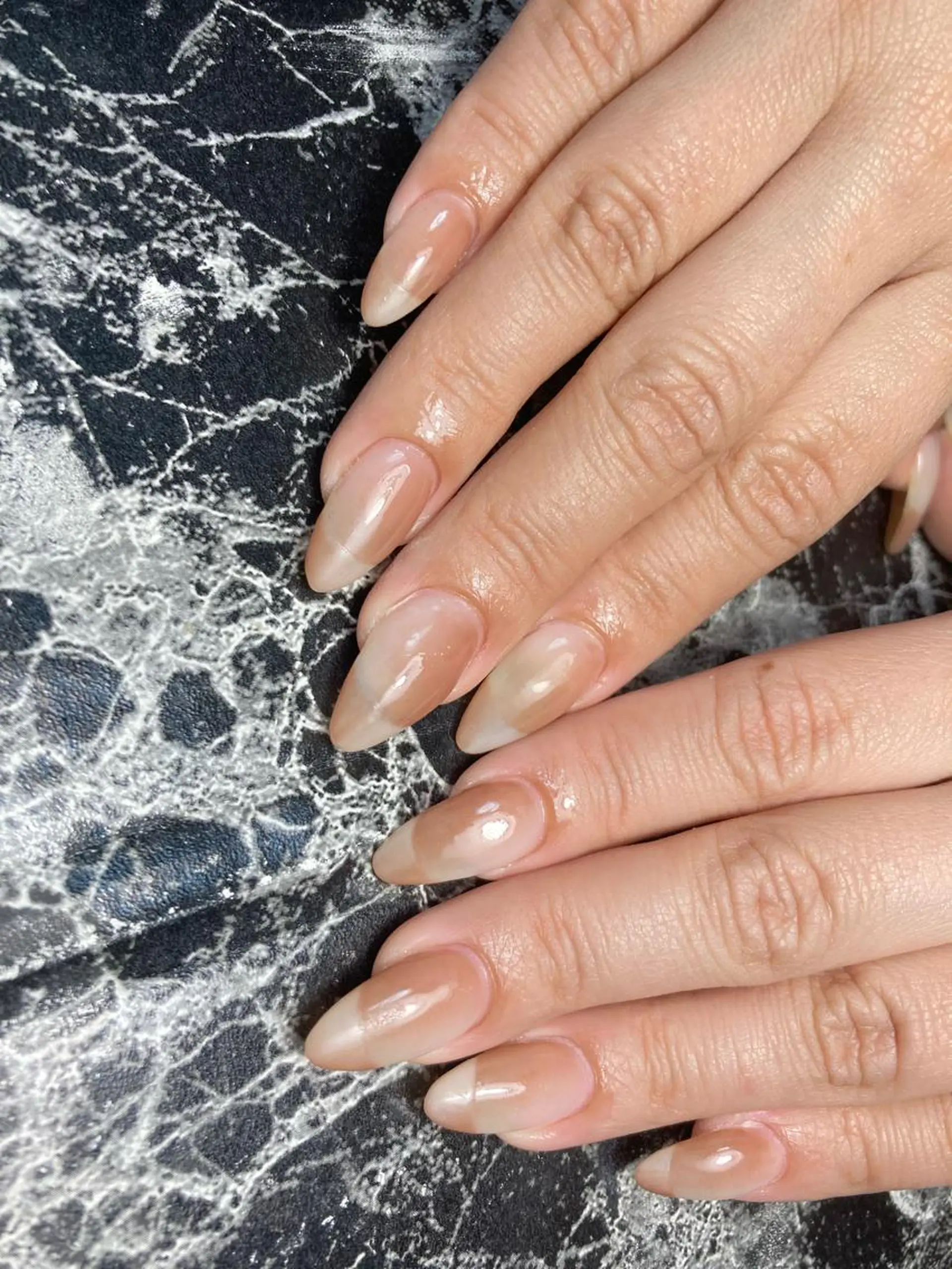 ミディアム ネイル ハンドネイル フットネイル ✴︎ Delightのネイルデザイン