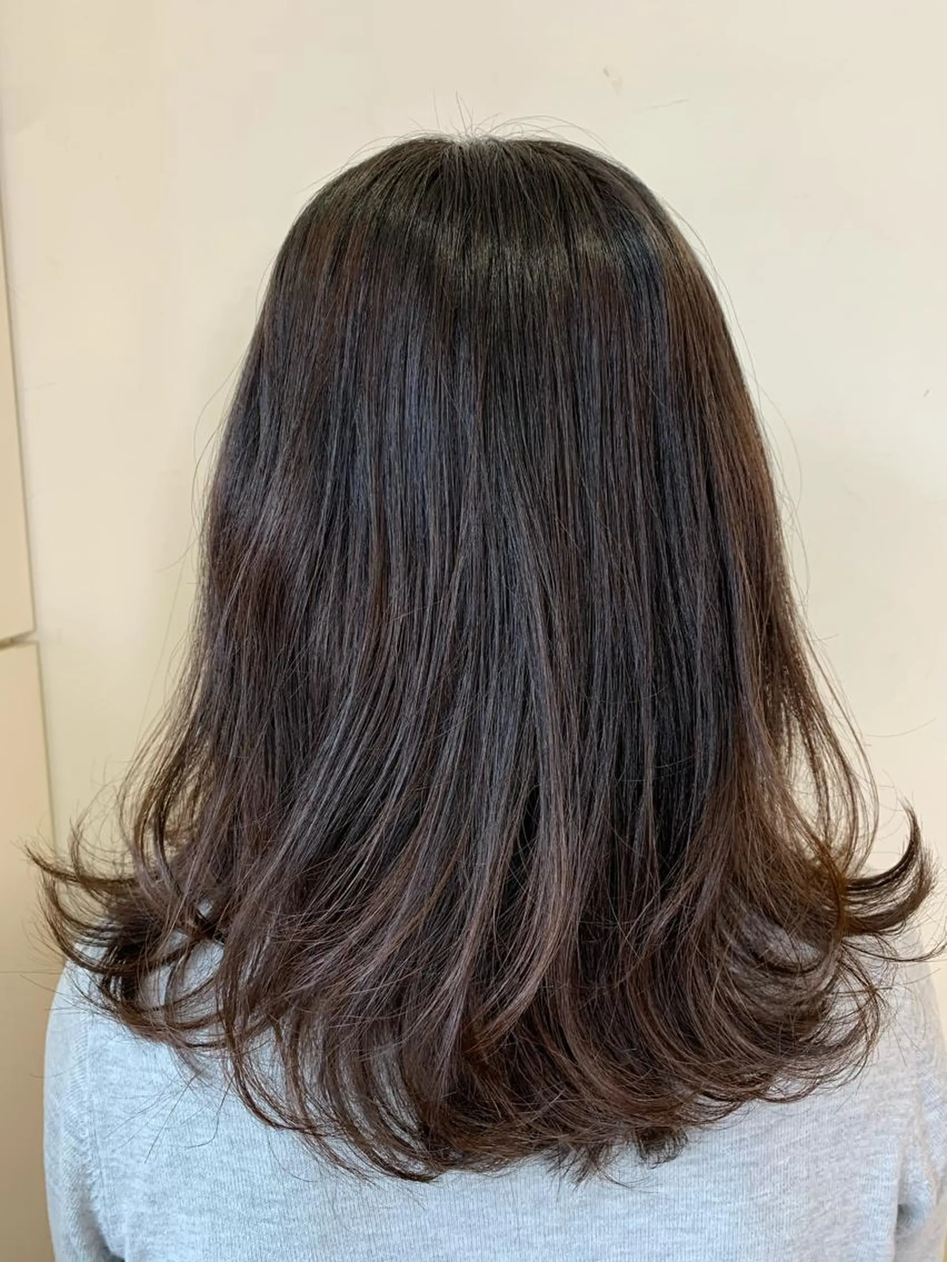 ミディアム カラー ekolu所属・髪質改善・縮毛矯正 特化・ユウシンのヘアスタイル