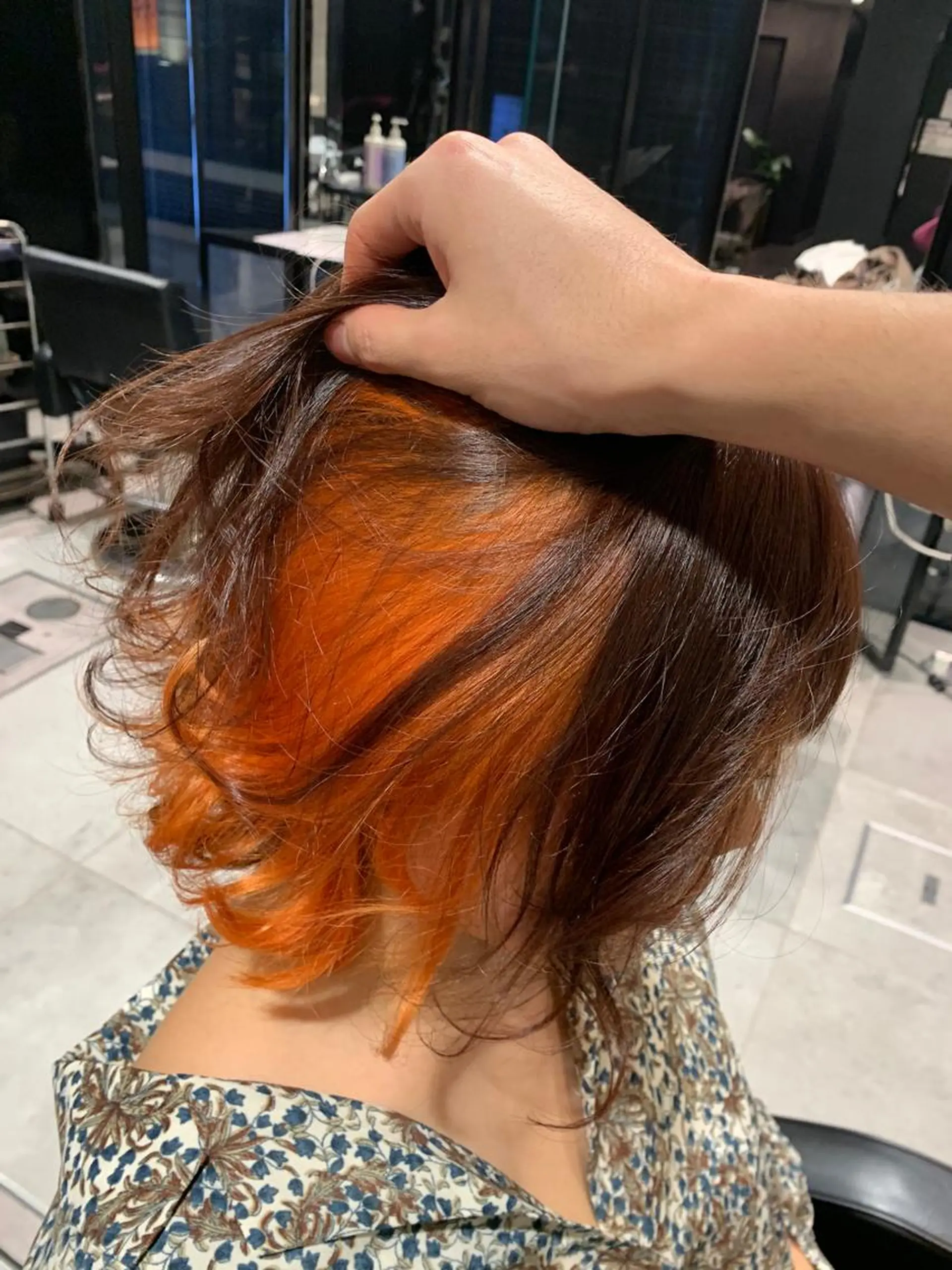 ショート カラー ブリーチ イルミナカラー インナーカラー カット ヘアカラー トリートメント 5月予約解放しまし たイルミナ公認荒井のヘアスタイル