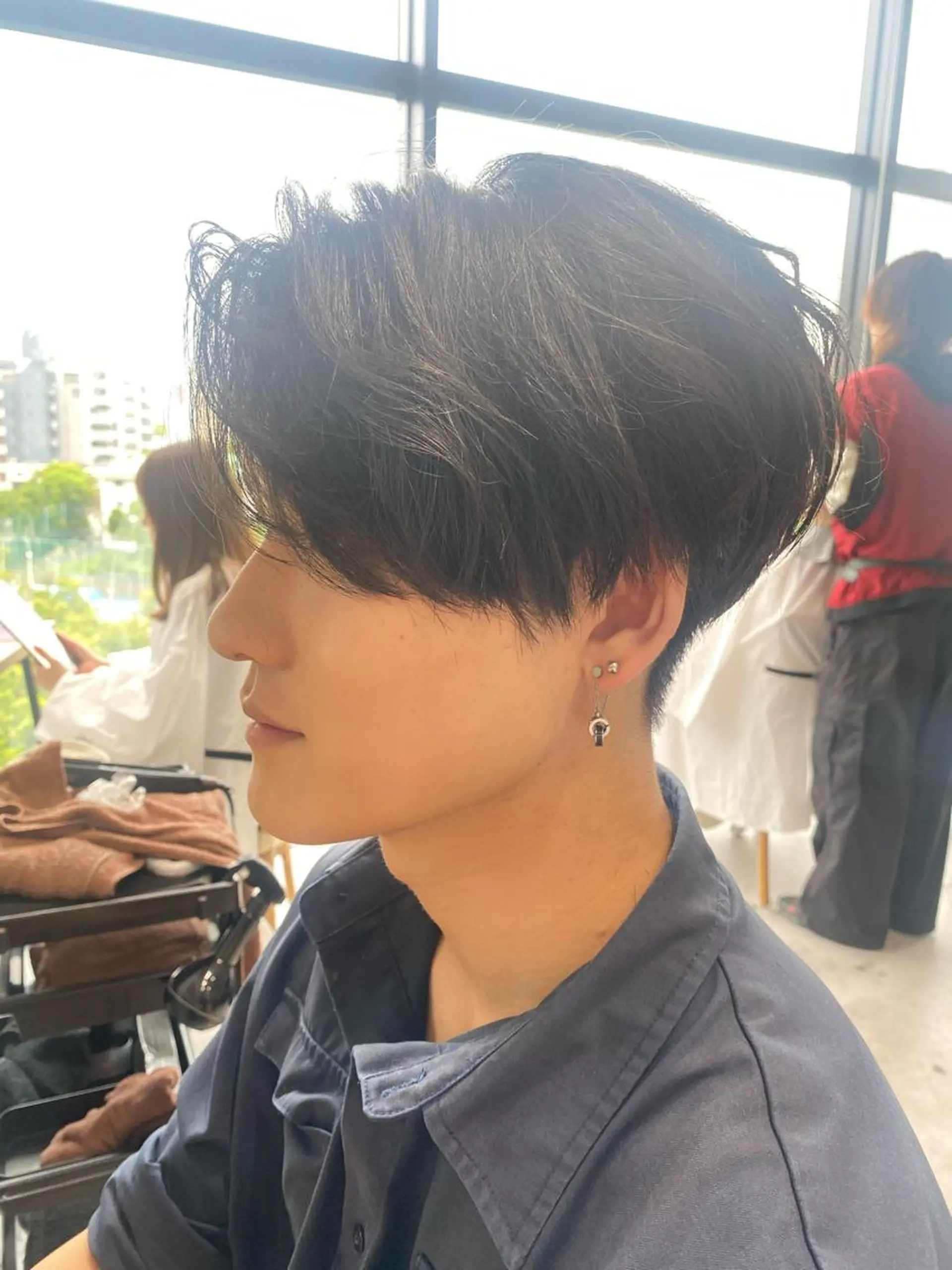 ミディアム メンズ カット パーマ 似合う髪型が 分からない方へのヘアスタイル