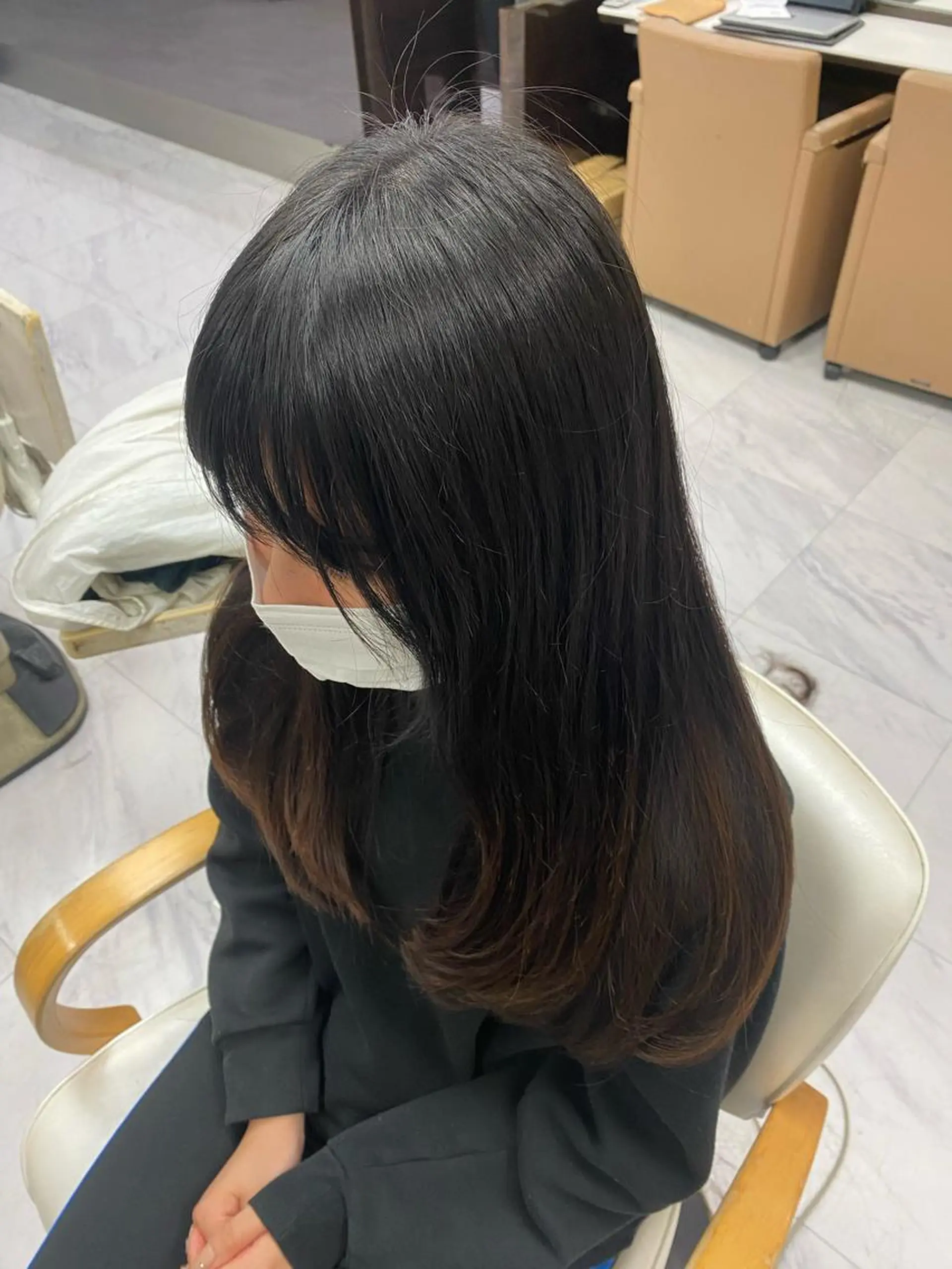 ロング レイヤーカット シャギー 目黒 碧人のヘアスタイル