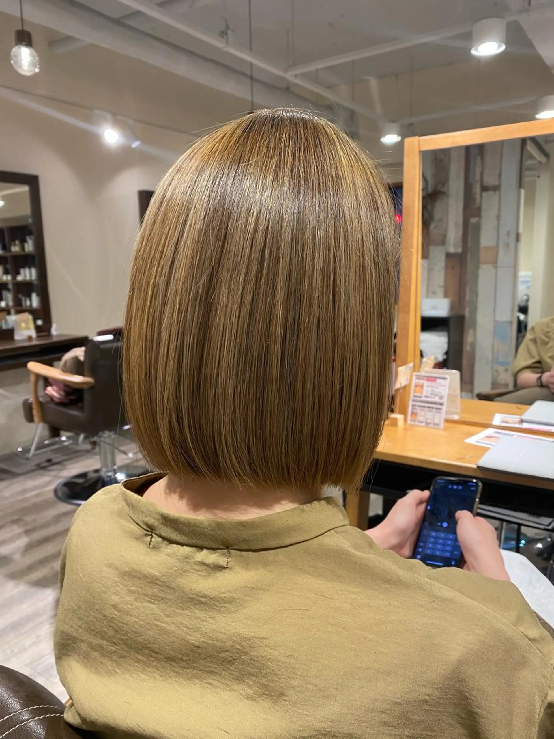 ショート 切りっぱなしボブ ボブ 佐藤  真依のその他イメージ