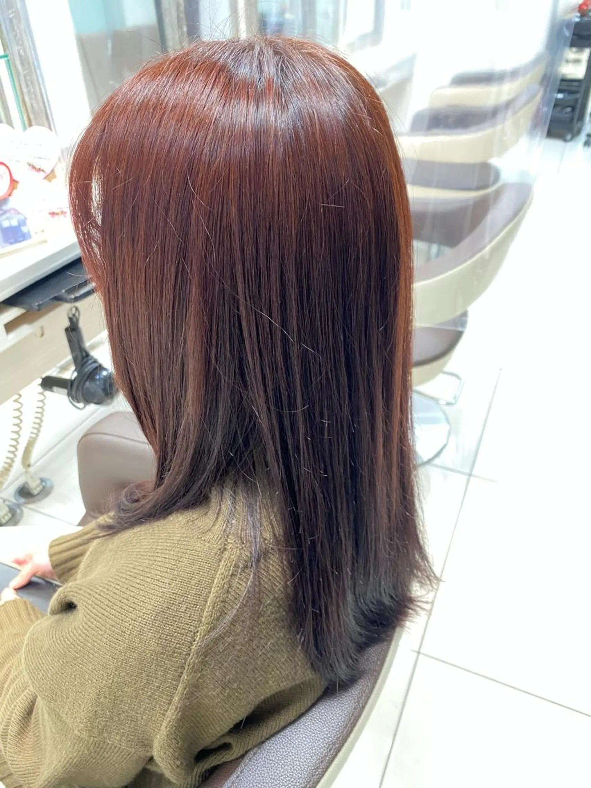 カラー 丸山 萌愛のヘアスタイル