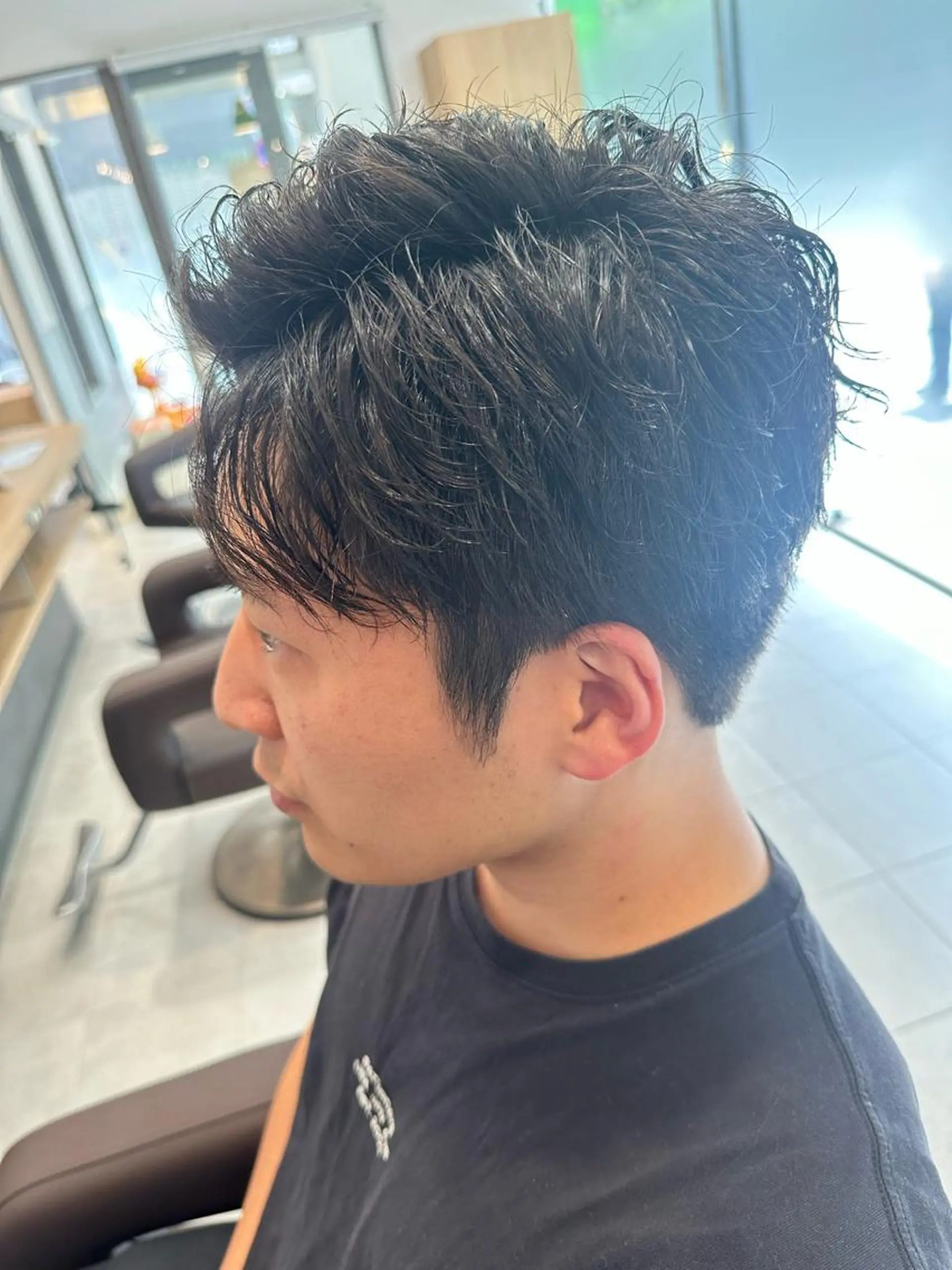 ショート パーマ メンズ フェードカット メンズパーマ 刈り上げ 波巻きパーマ 似合わせカット 💈メンズ特化 美容師サキ💈のヘアスタイル