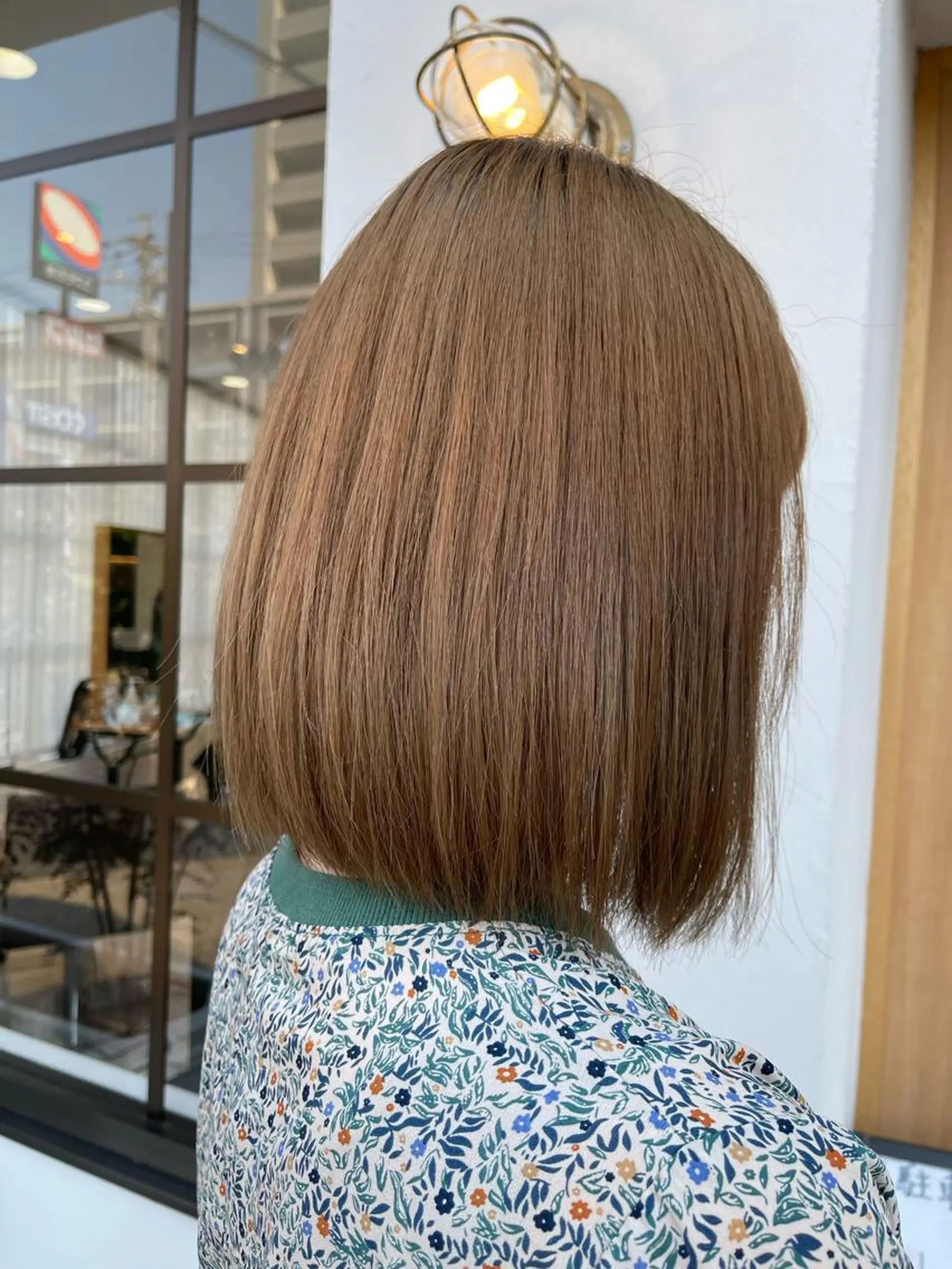 ショート 由比藤理子 ブリーチカラー🌈のヘアスタイル