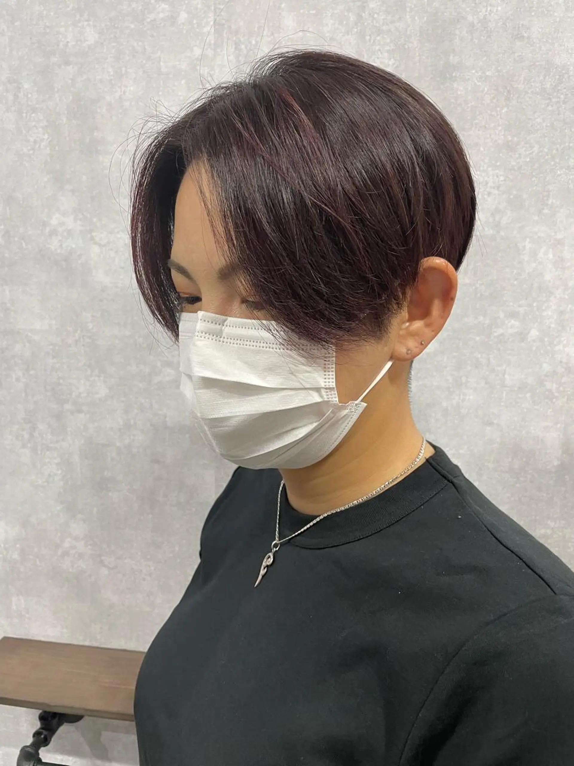 ショート 切りっぱなしボブ ショートボブ ハンサムショート 丸みショート アッシュ モテ髪/ボブ/ショー ト/アダチフウトのヘアスタイル