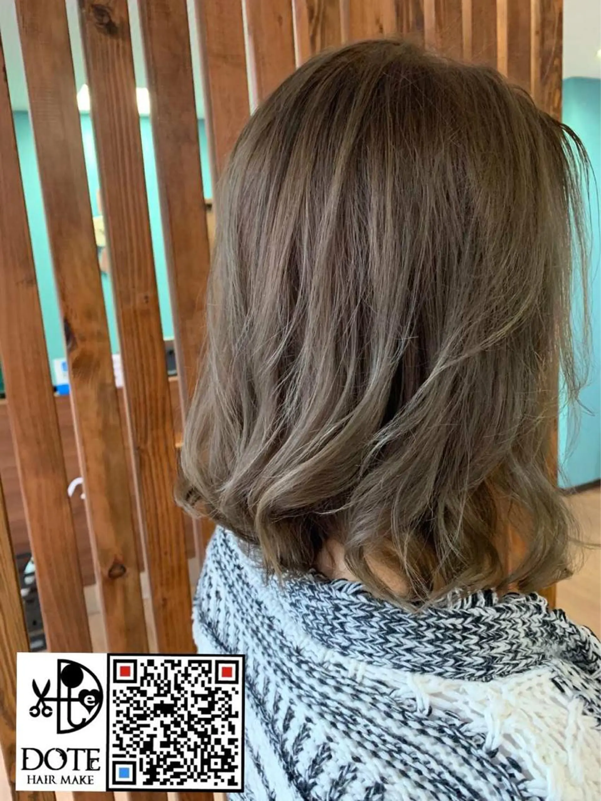 セミロング カラー トリートメント 薬師寺 優のヘアスタイル