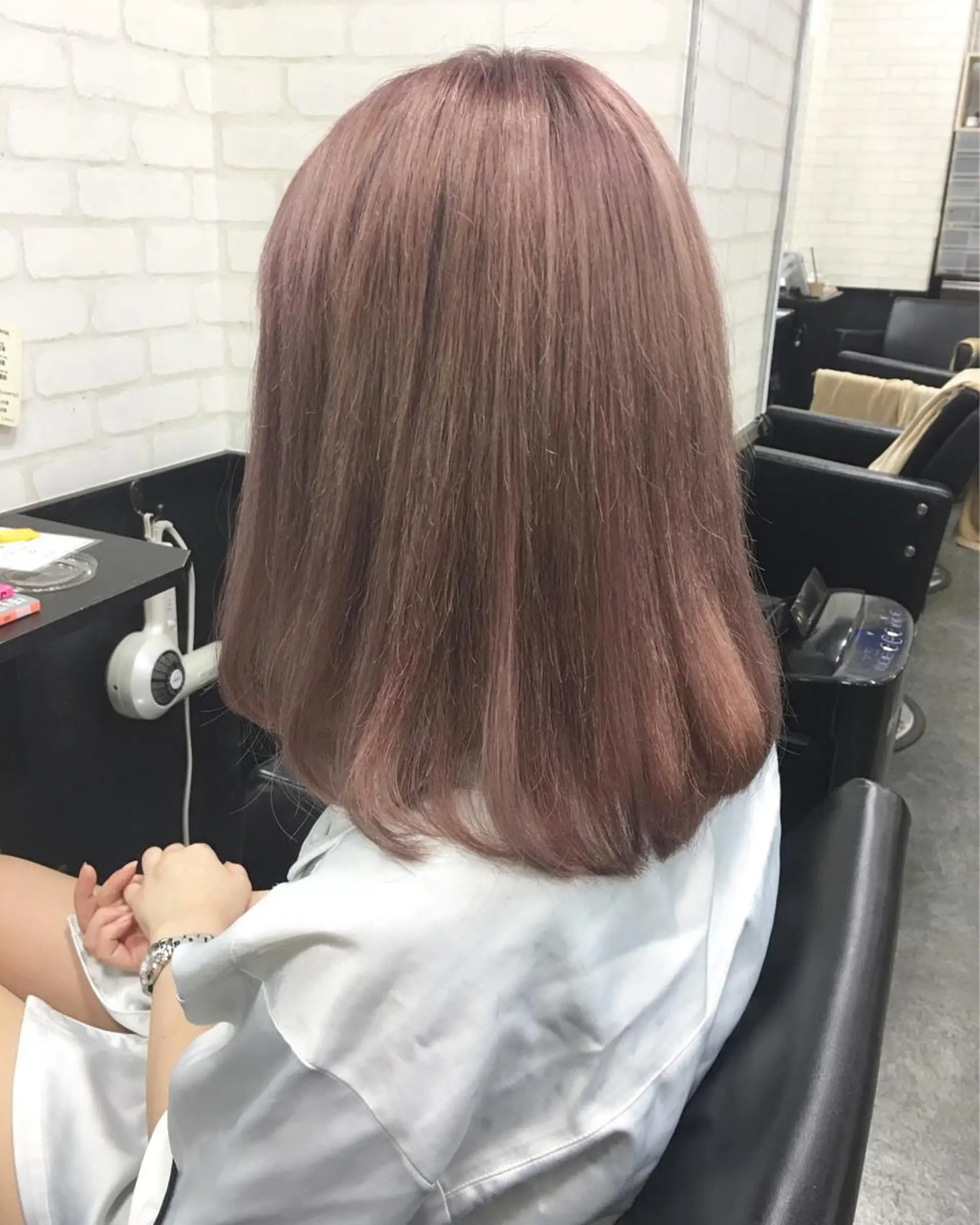 ミディアム カラー ヘアアレンジ エクステの神様 ▫️原島ユウヤ▫️のヘアスタイル