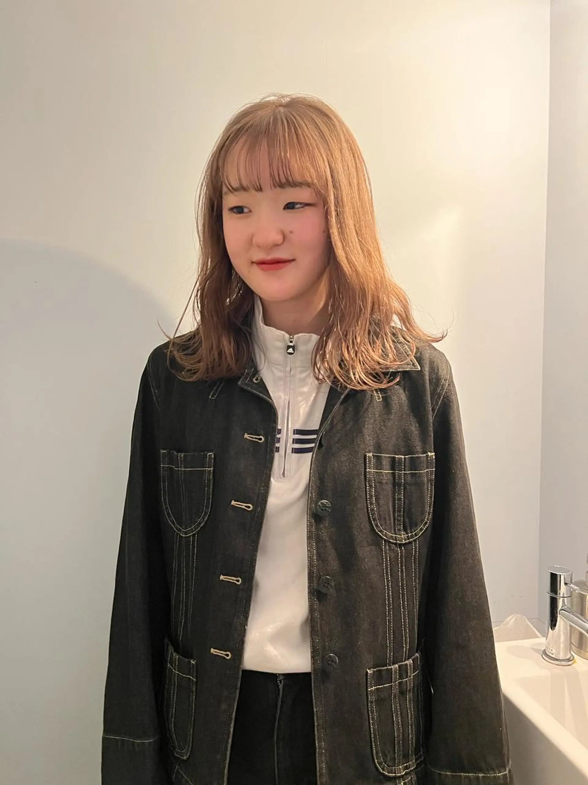 セミロング カラー 舟橋耀/ブリーチカラ ー/レイヤーカットのヘアスタイル