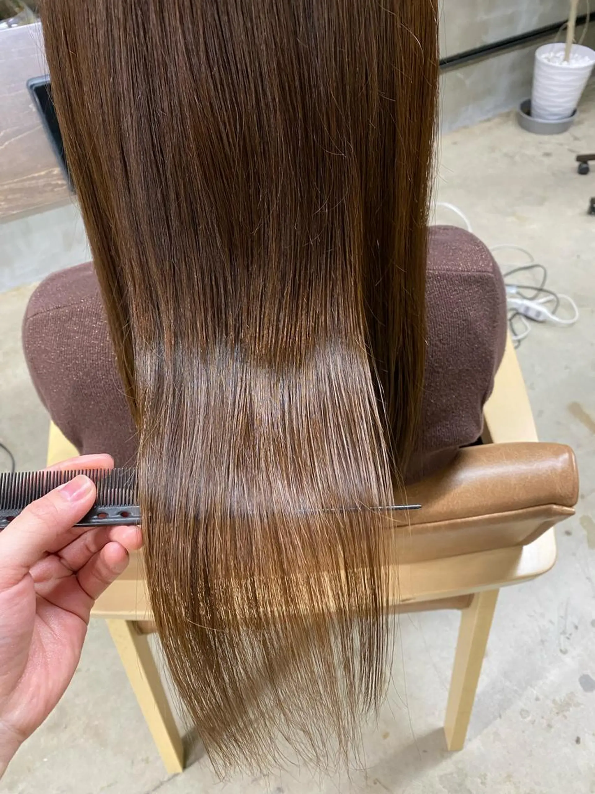 ロング 茜璃/ブリーチカラー /レイヤーカットのヘアスタイル