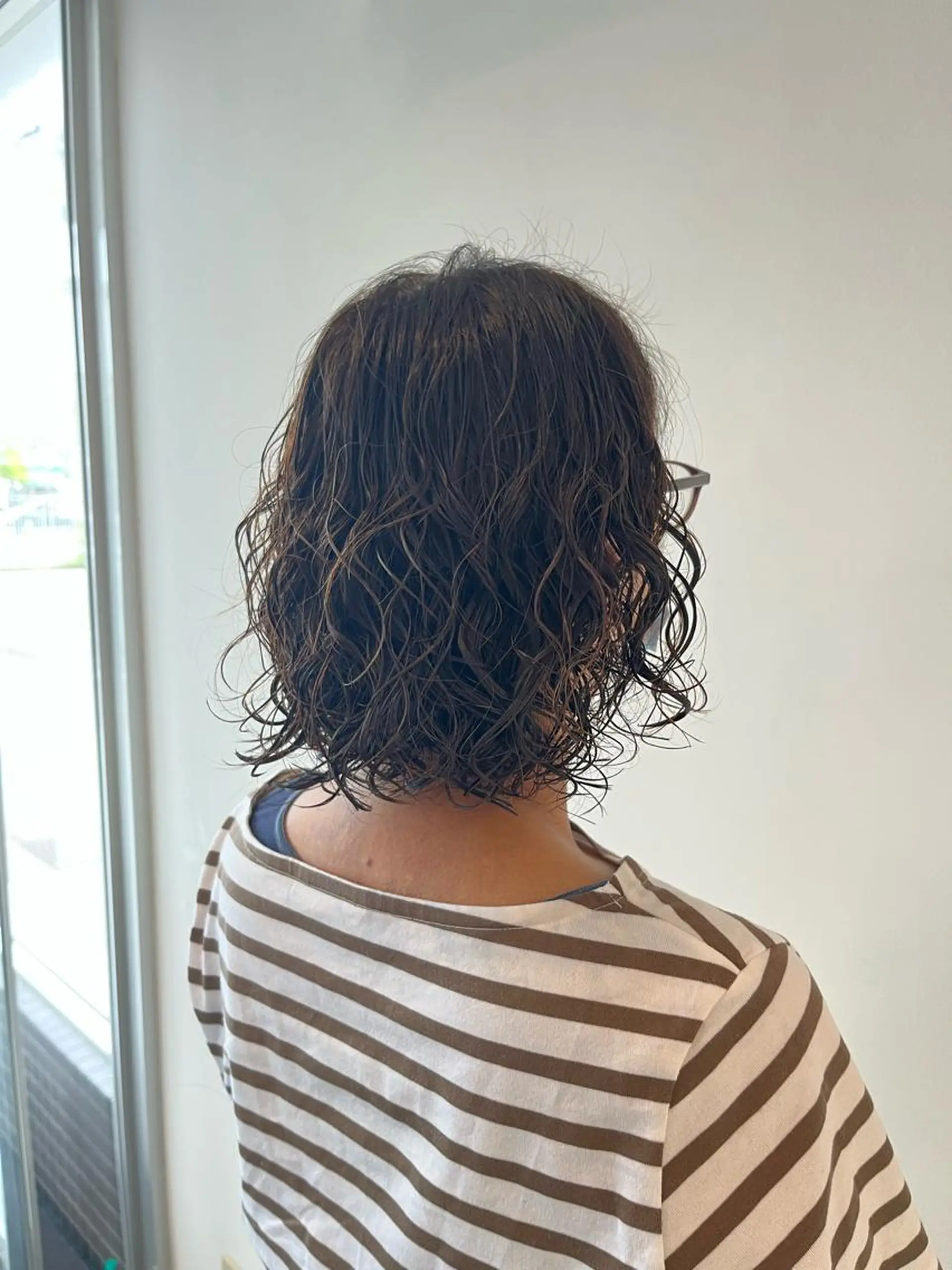 ミディアム パーマ ミディアムパーマ ボブ カット パーマ 多河 遥のヘアスタイル