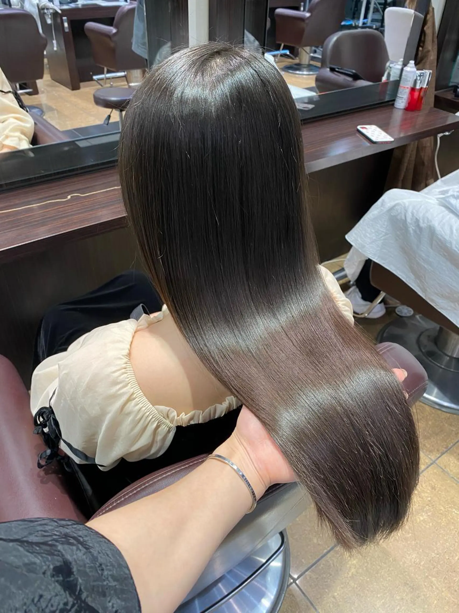 ロング カラー ヘアカラー トリートメント hina☺︎ 髪質改善/ストレートのヘアスタイル