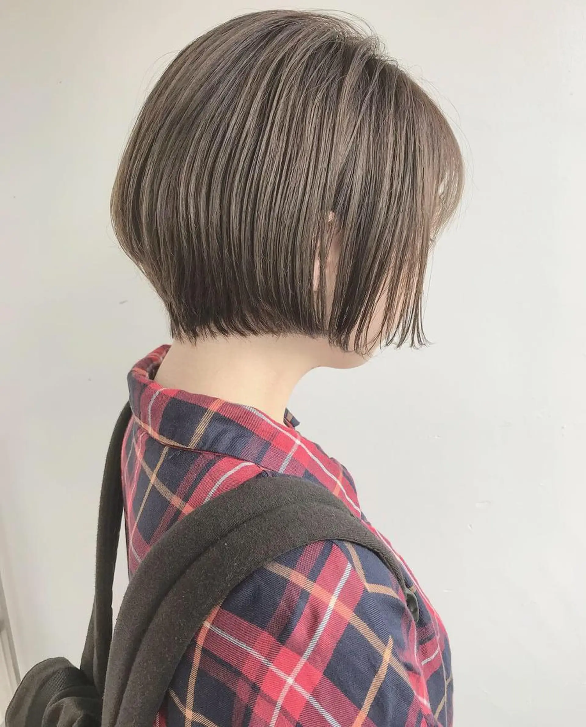 ショート ショート/レイヤー なら石井知希のヘアスタイル