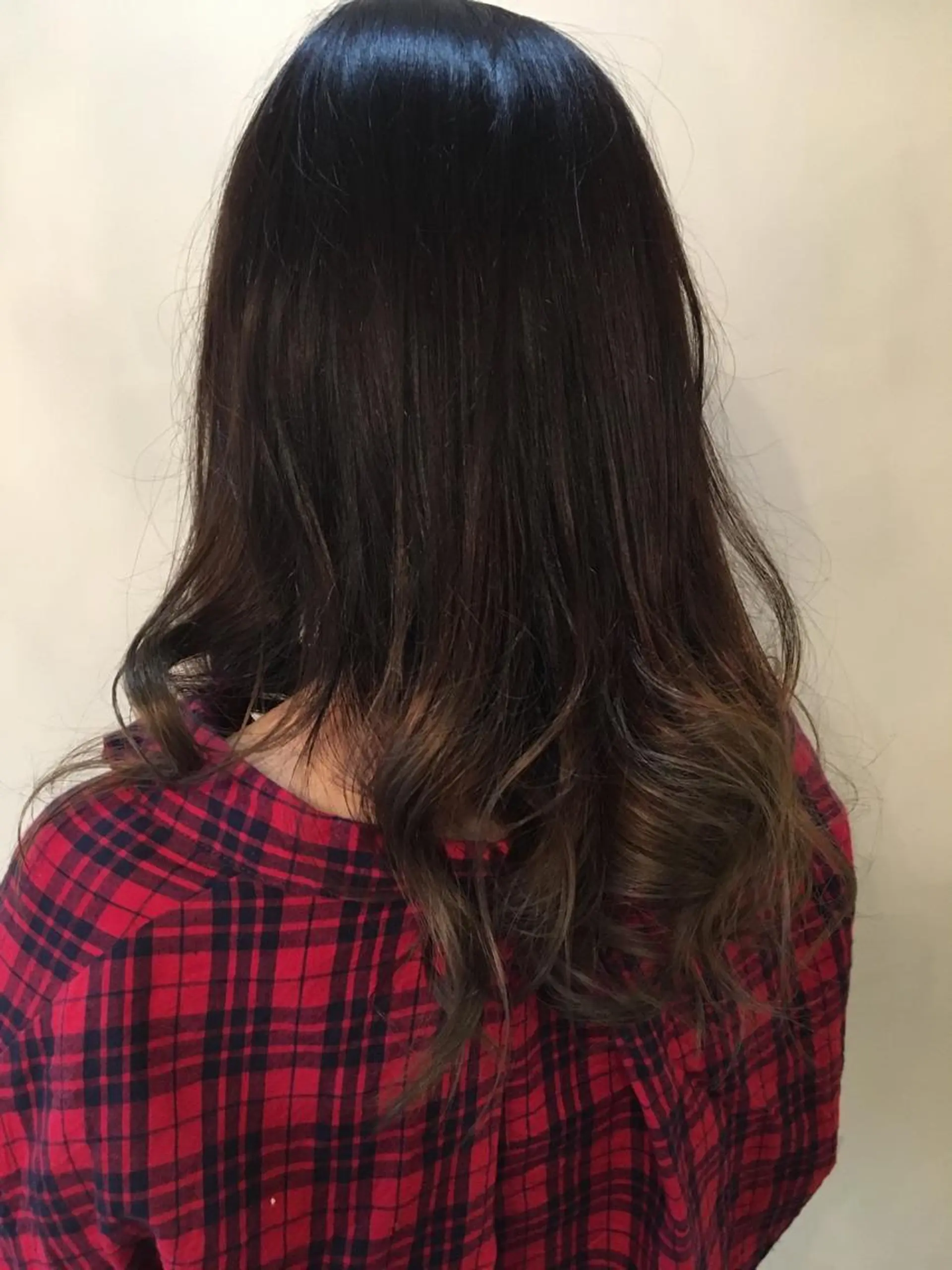 ロング 玉邑 美菜のヘアスタイル