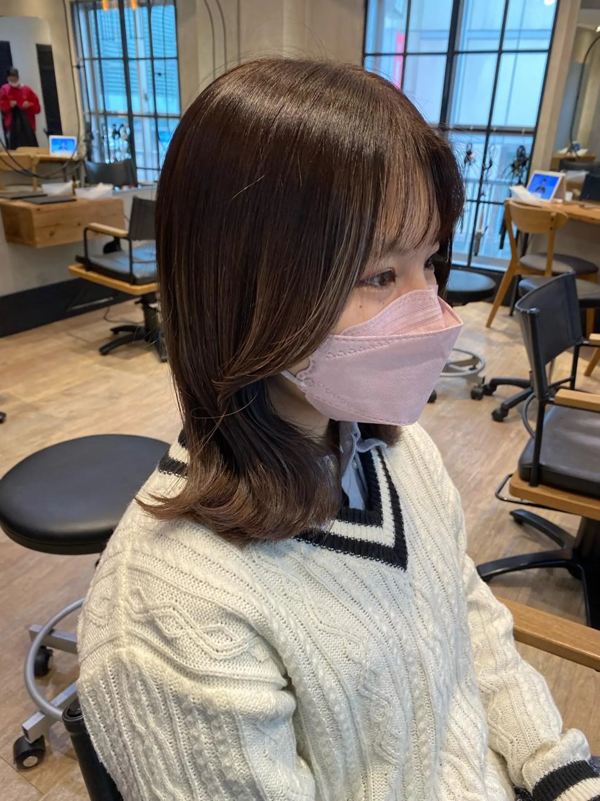 セミロング ヘアカラー トリートメント 顔周りカット・相談 レイヤーも◎しずくのヘアスタイル