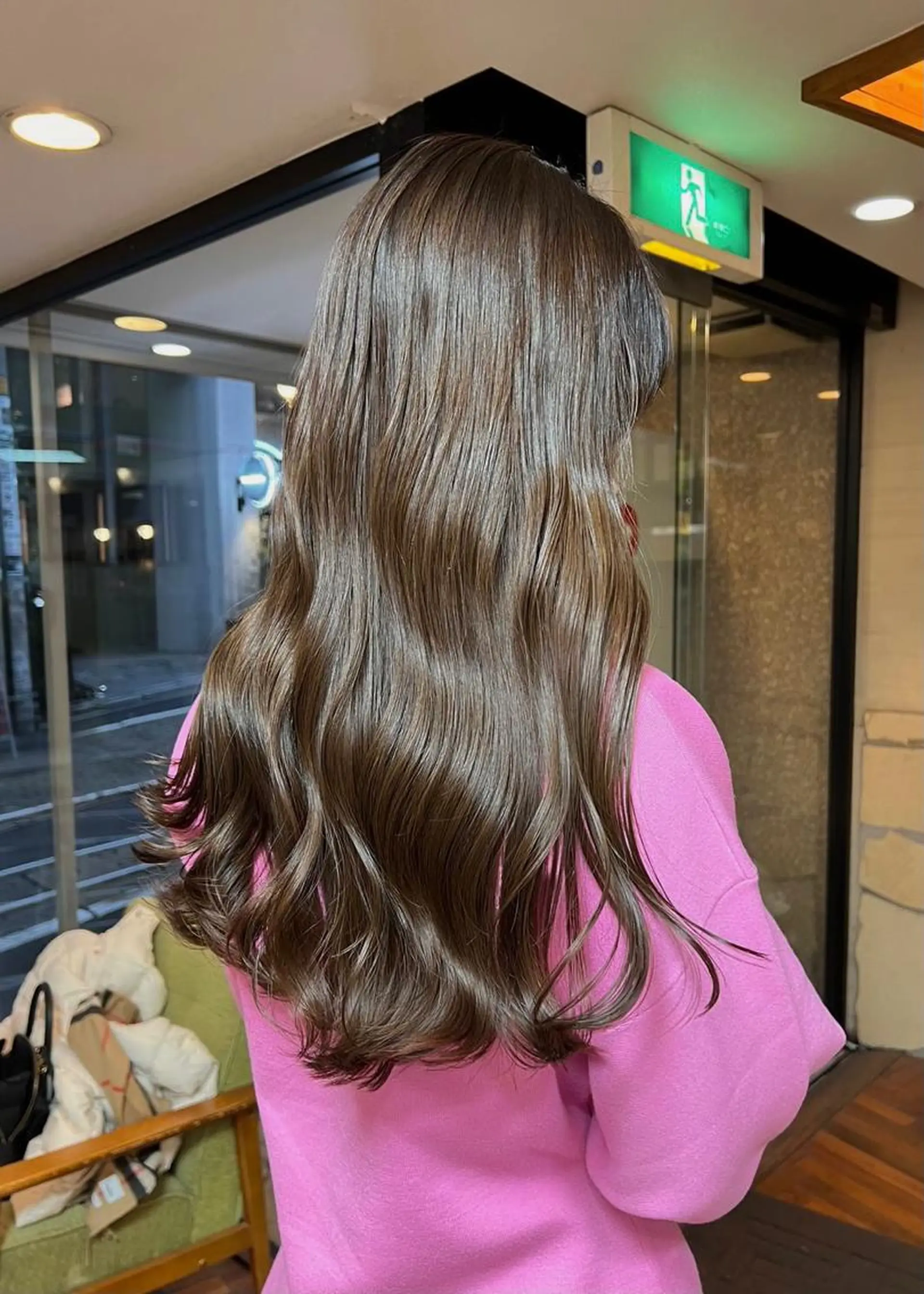 ロング カラー ベージュカラー ブリーチ ブリーチなしカラー 矢野 晃平のヘアスタイル