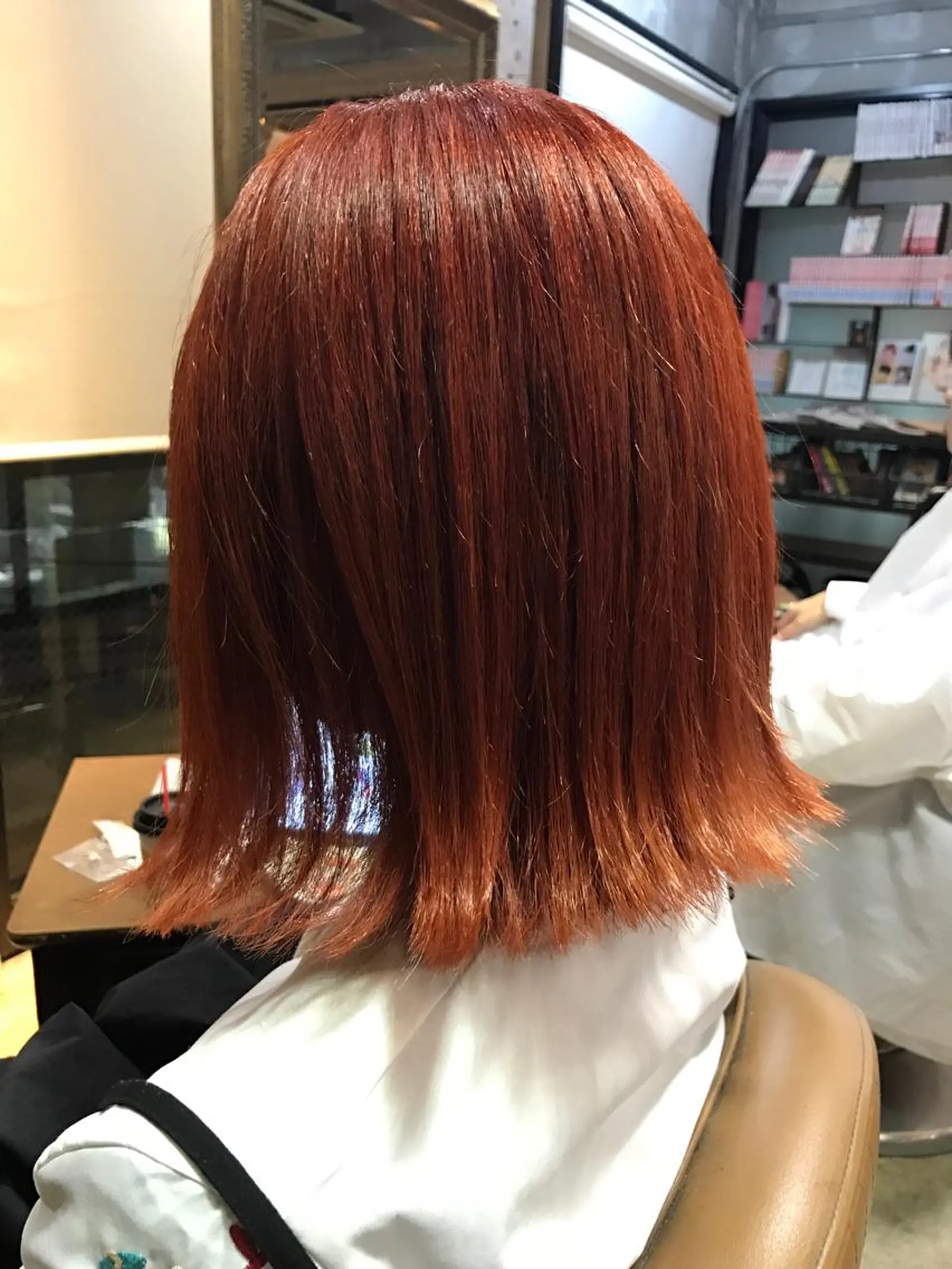 ショート カラー パーマ ヘアアレンジ メンズ キッズ ネイル マツエク・マツパ ダブルカラー レッドカラー 赤色 サロンドミルク 原宿のヘアスタイル