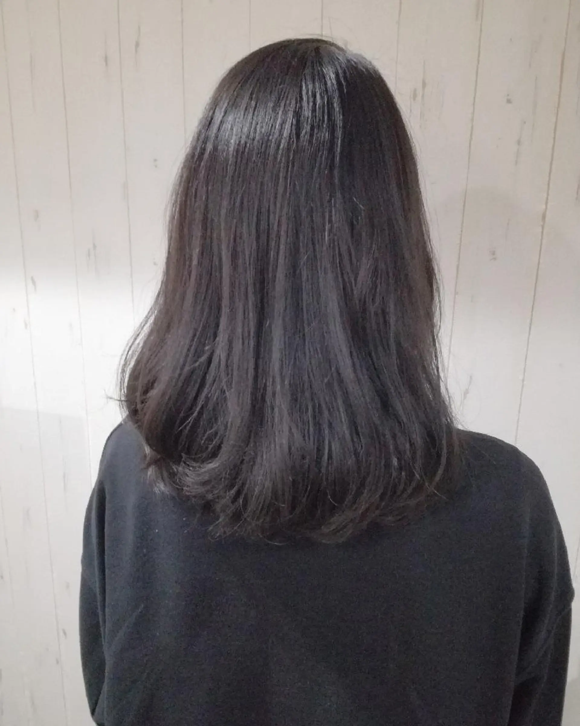 ミディアム カラー アッシュ ダークアッシュ 西川 敏夫のヘアスタイル
