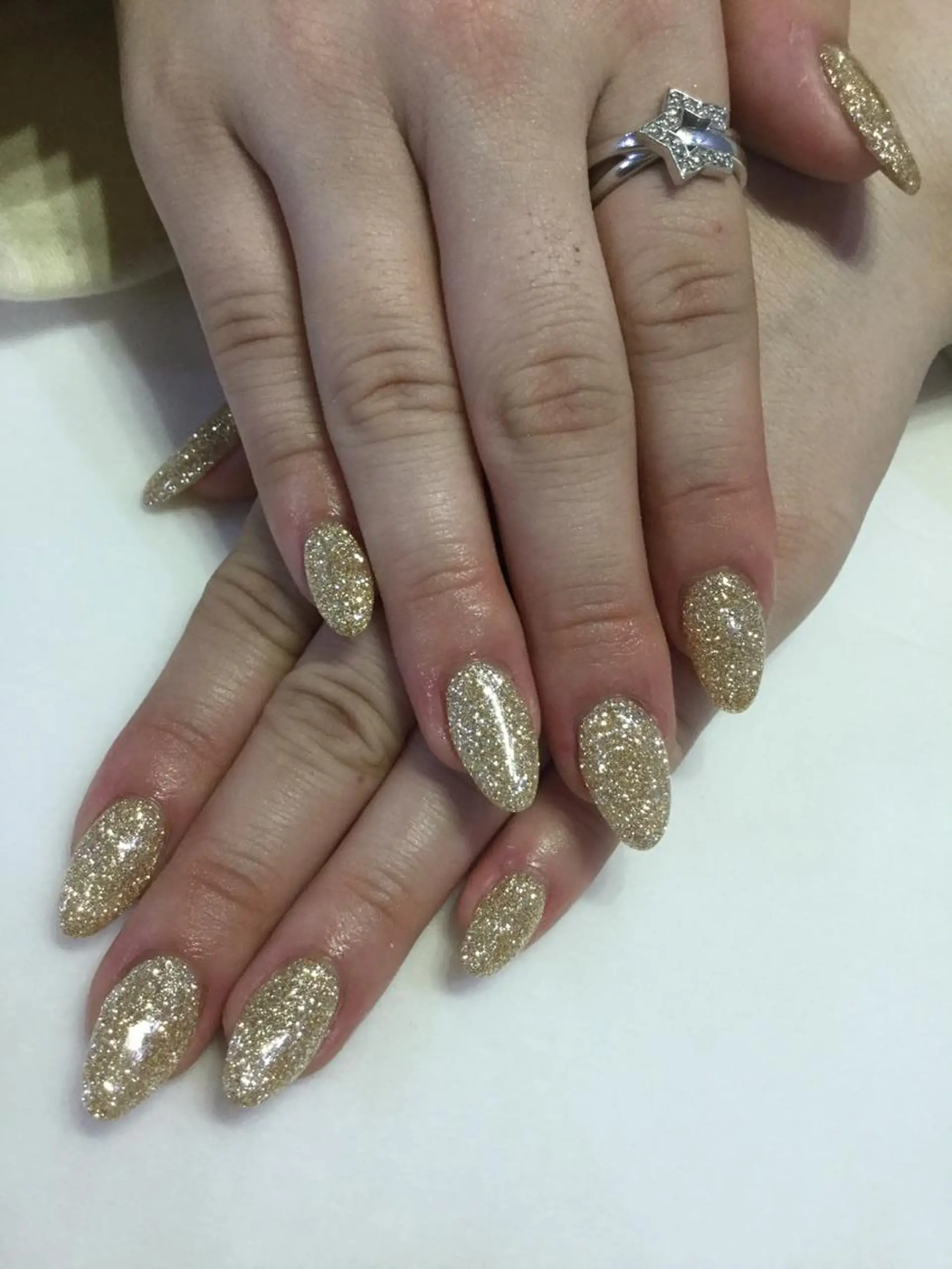 ネイル 💎🐰 saki. m 🐰💎のネイルデザイン