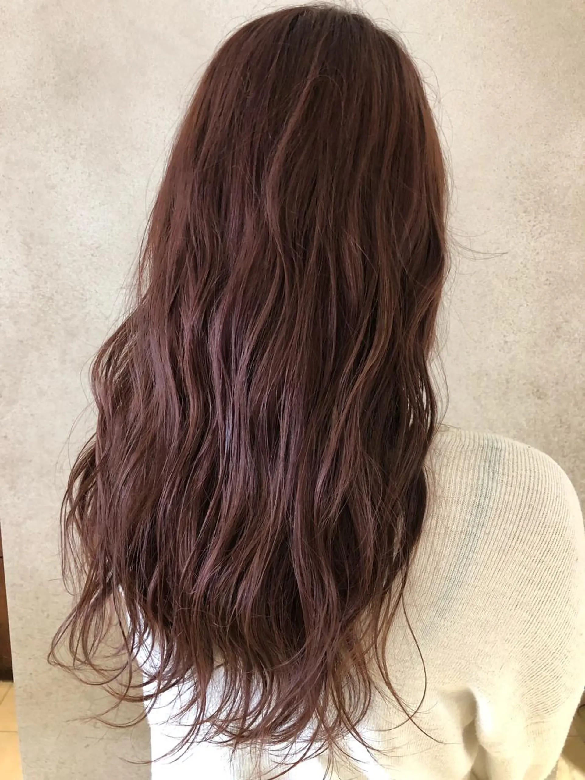 ロング カラー ブラウンカラー カット ヘアカラー 吉村 絢乃のヘアスタイル