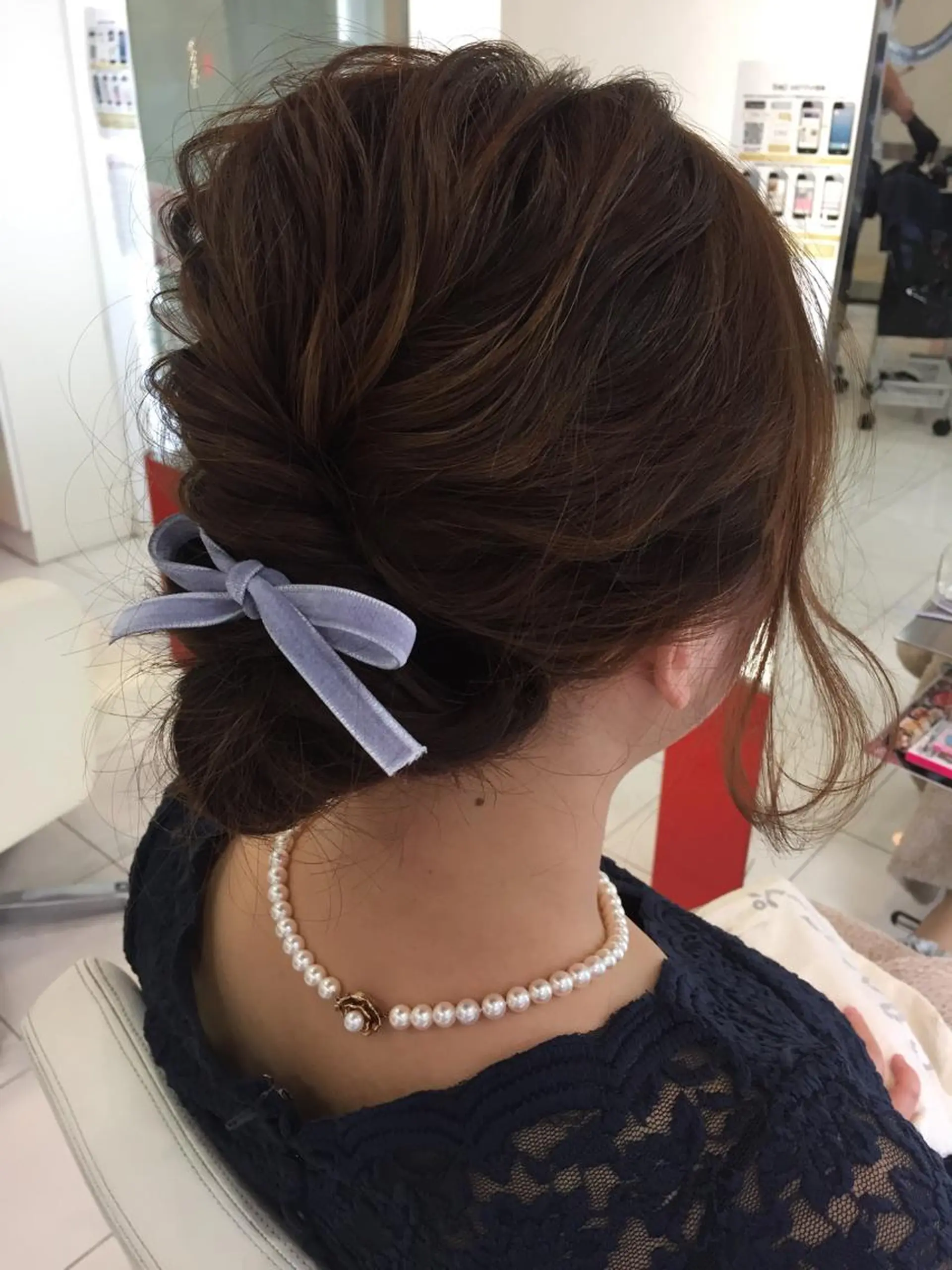 稲荷 友美のヘアスタイル