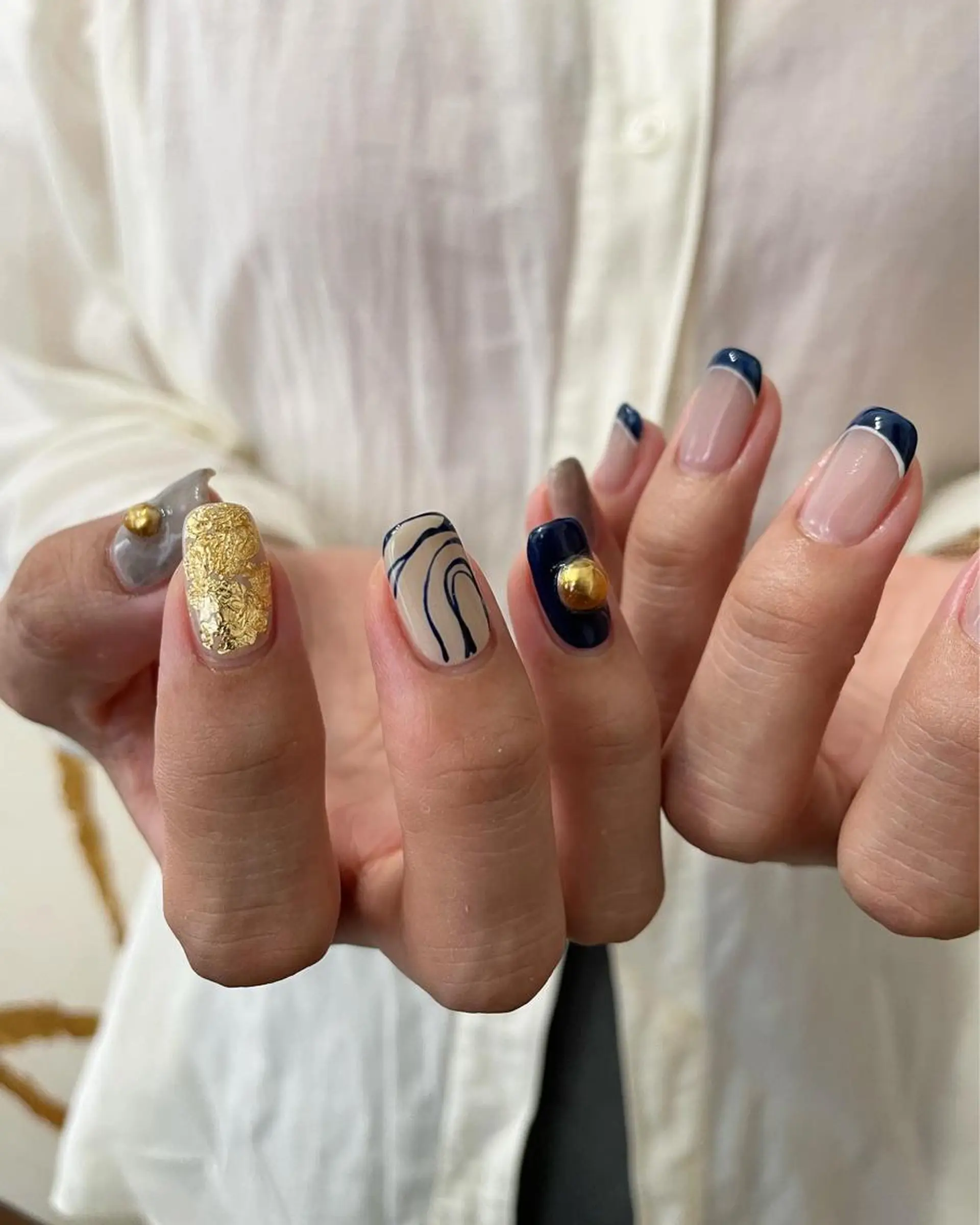 ネイル ハンドネイル フットネイル kiii.__ ✴︎*のネイルデザイン