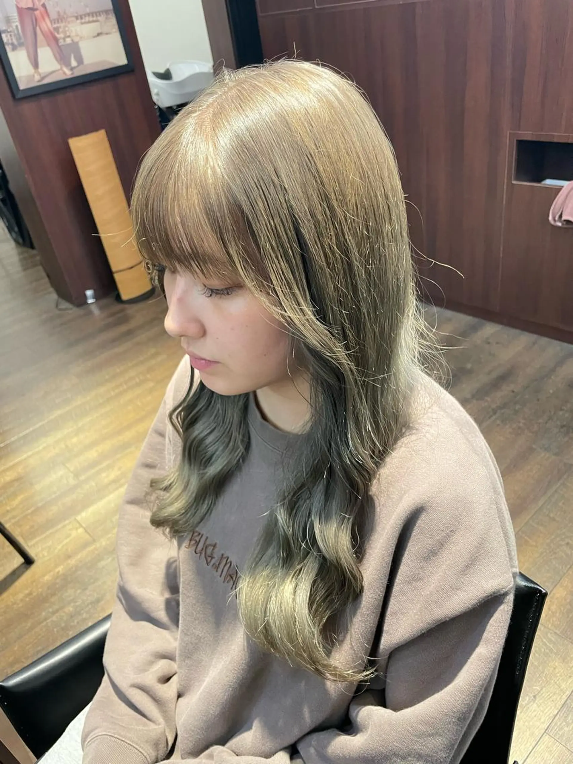 ロング TotalBeautysalonCURE所属・CURE 朱梨のネイルデザイン