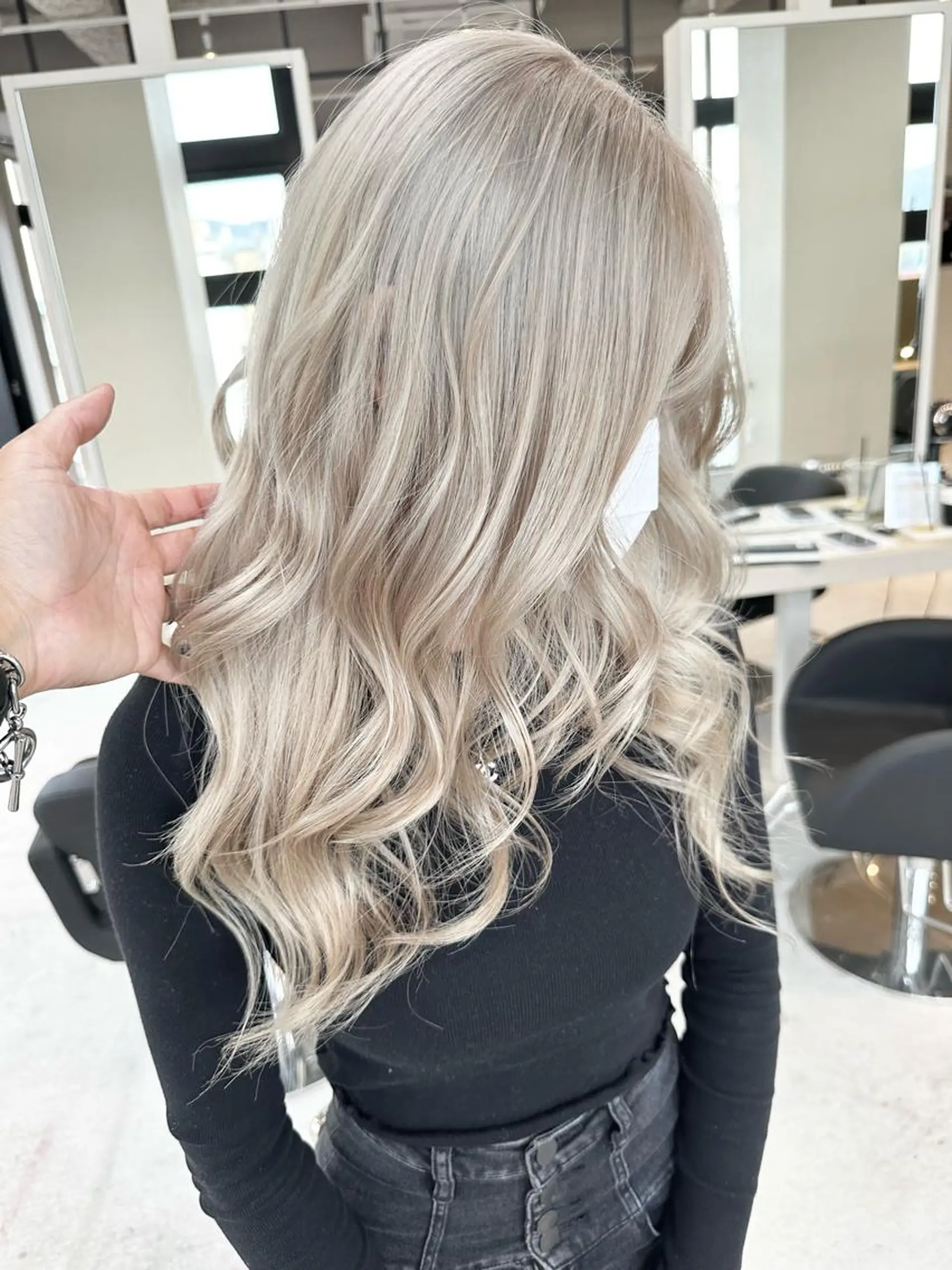 ロング パーマ ヘアアレンジ メンズ キッズ マツエク・マツパ アイブロウ ヘアカラー トリートメント 井上 一平のヘアスタイル