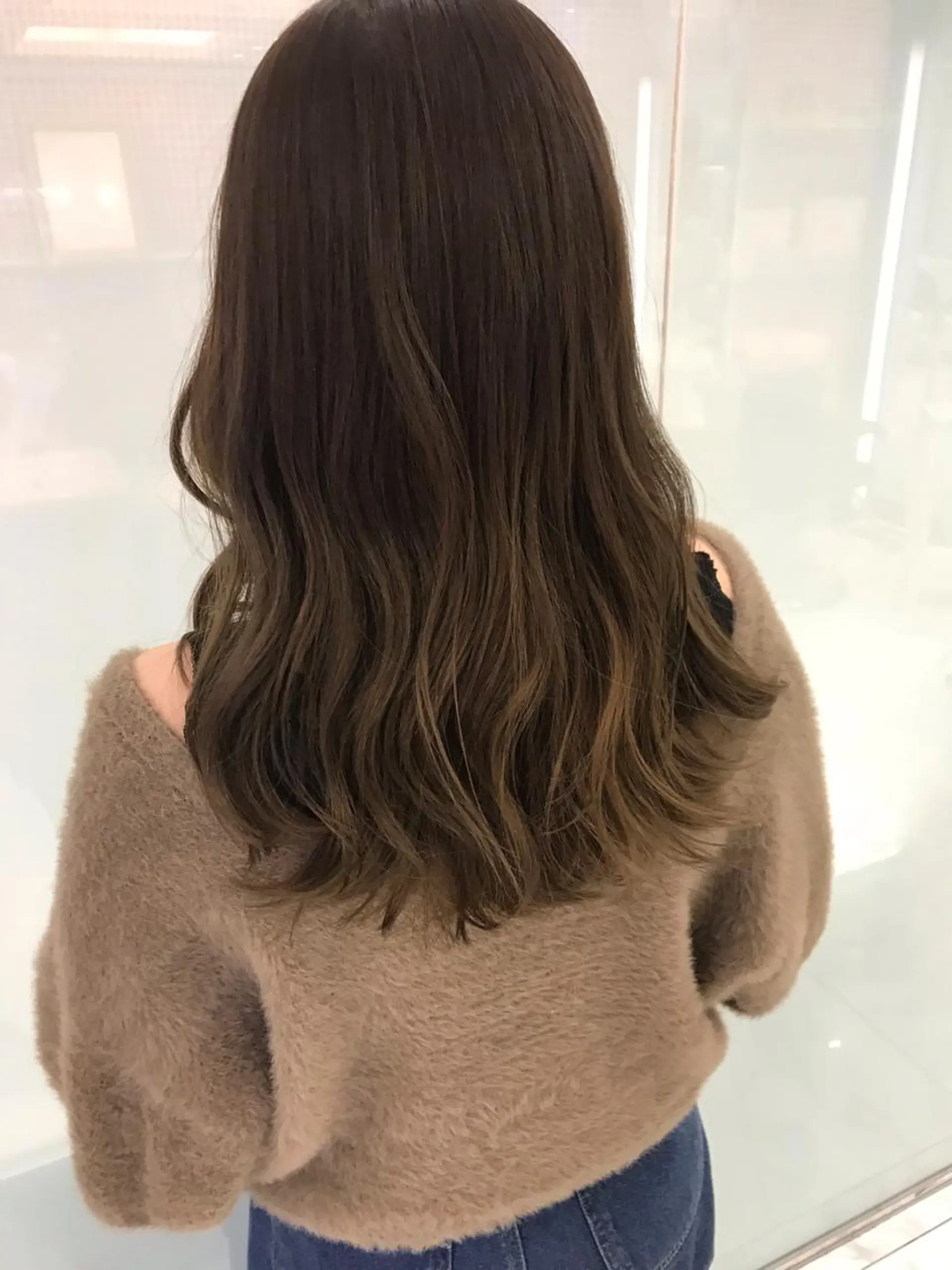 ロング カラー 赤み消し韓国ヘア レイヤー縮毛🤍渡邉のヘアスタイル