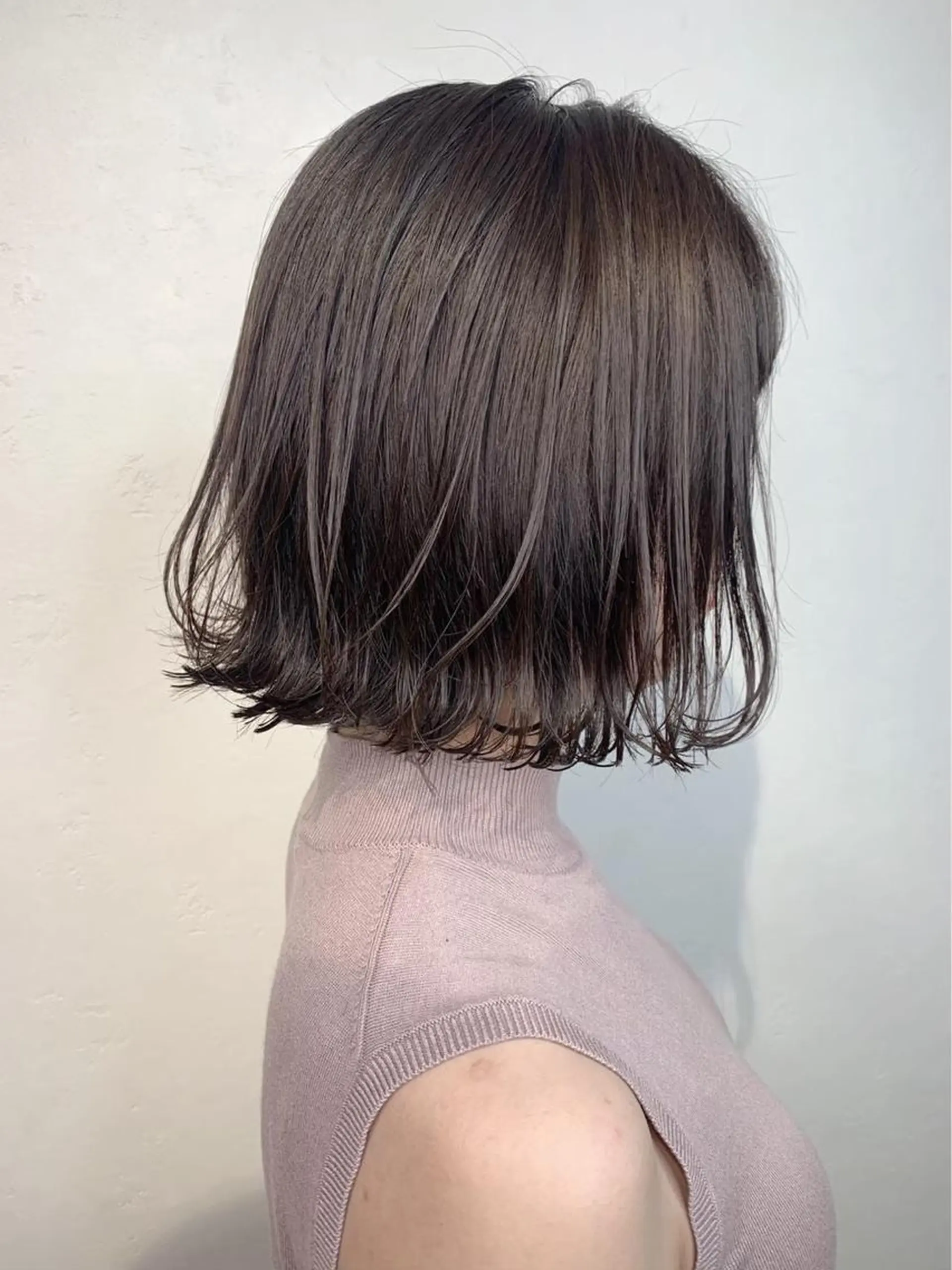 ショート カラー _WHITE 高槻のヘアスタイル