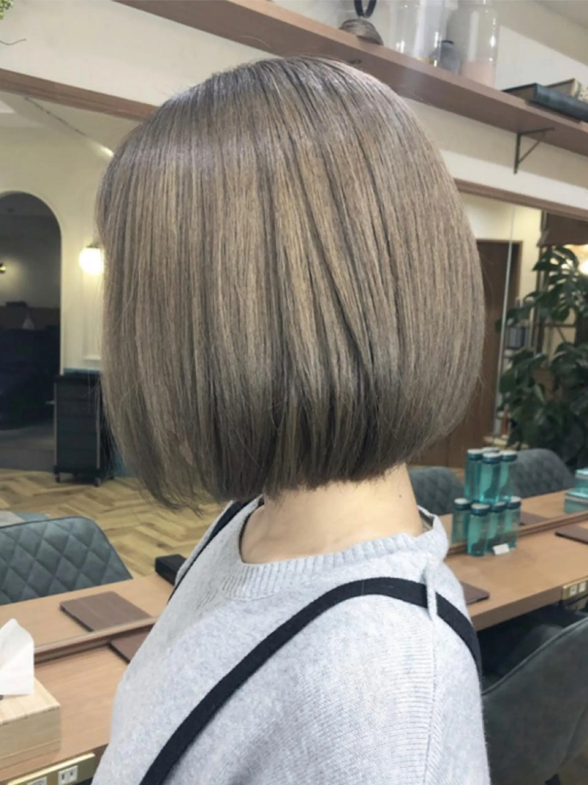 ロング 韓国／ハッシュカット ／透明感カラー／金野のヘアスタイル